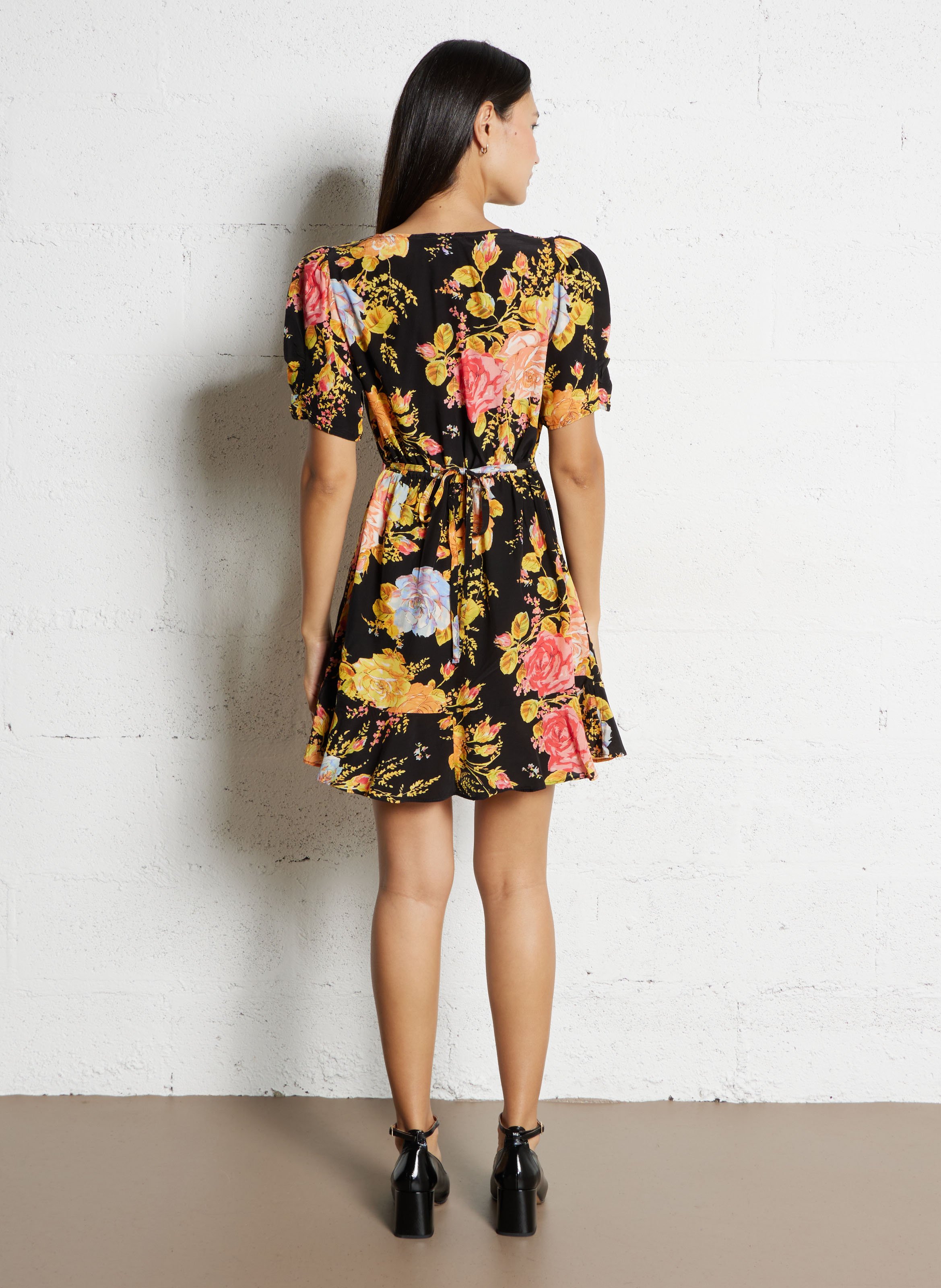 Robe courte col V imprimé NEVER FULLY DRESSED Noir