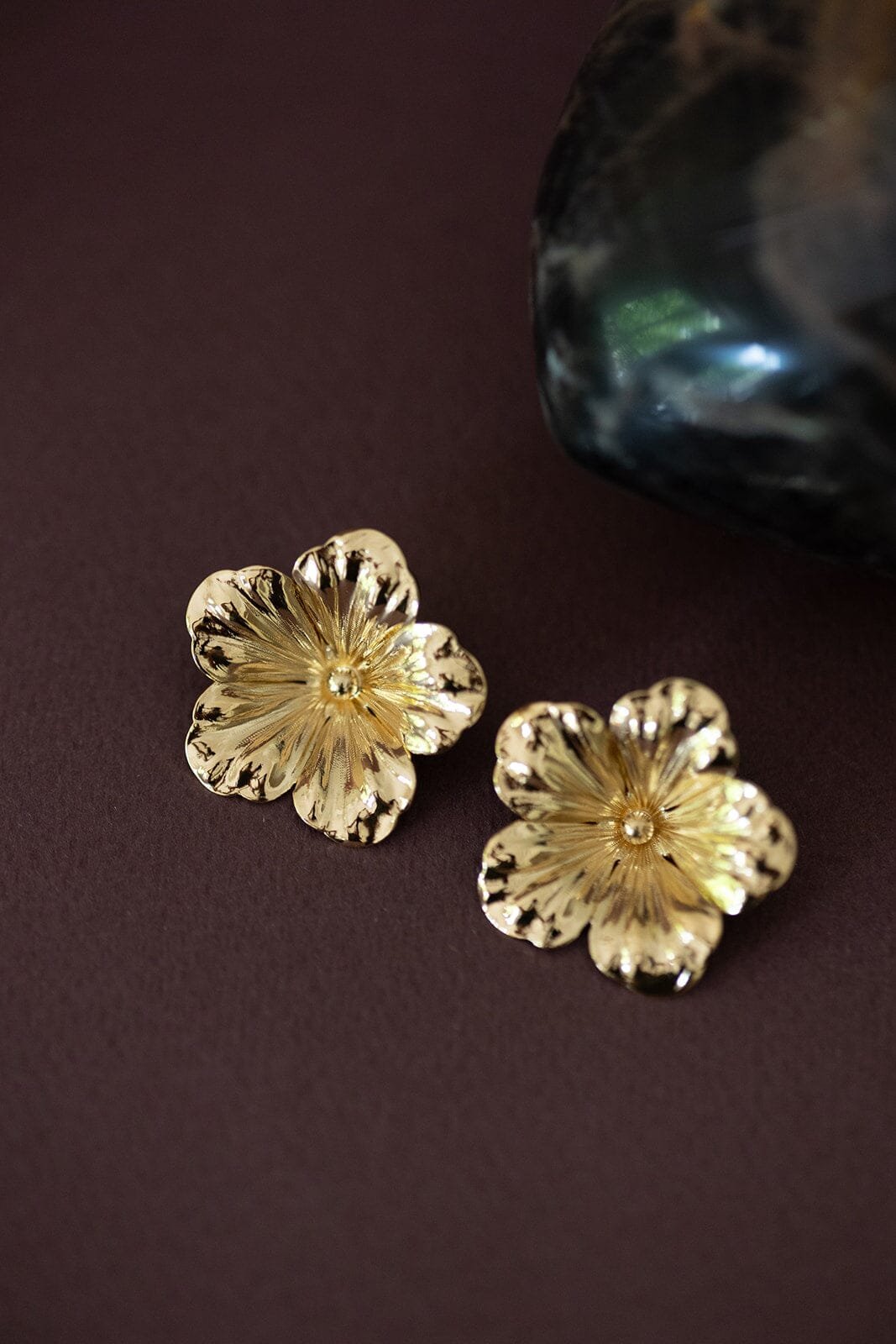 AGLAÉ - Silver-plated flower maxi stud earrings MONSIEUR SIMONE Golden