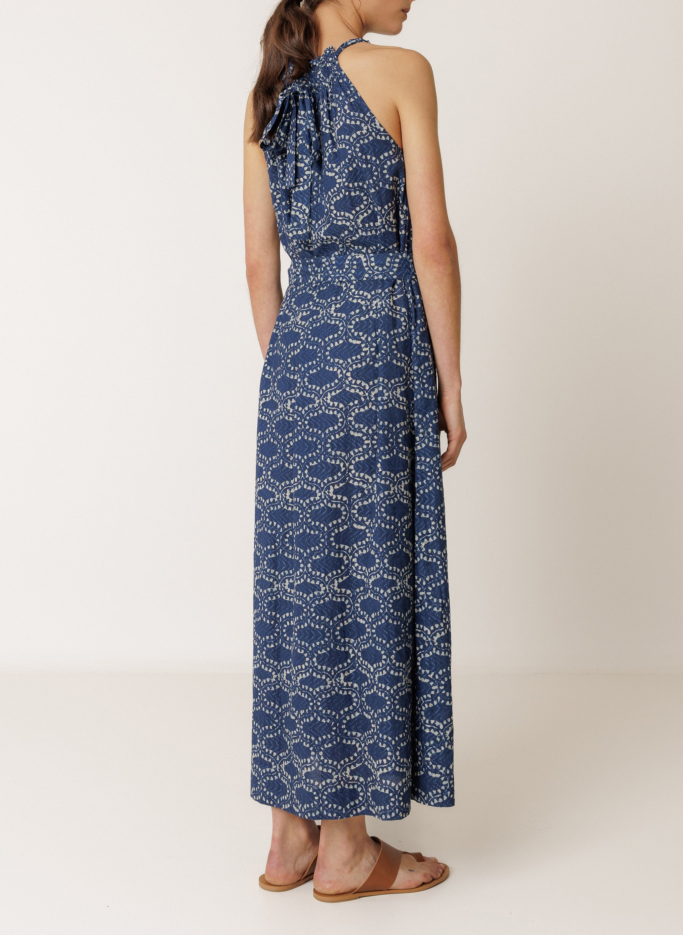 Robe longue sans manches imprimée INDI & COLD Bleu