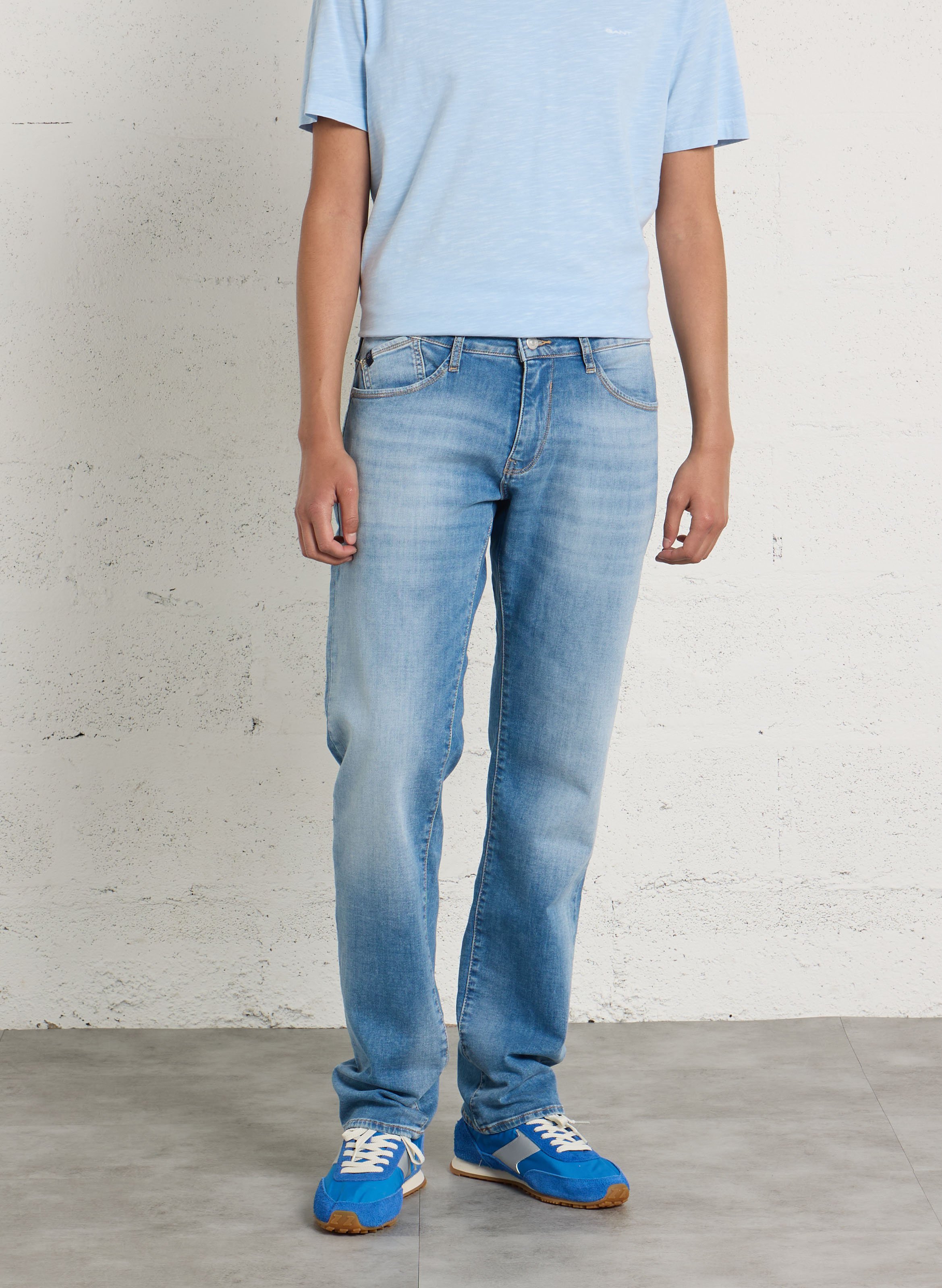 Gerade geschnittene Jeans LE TEMPS DES CERISES Blau