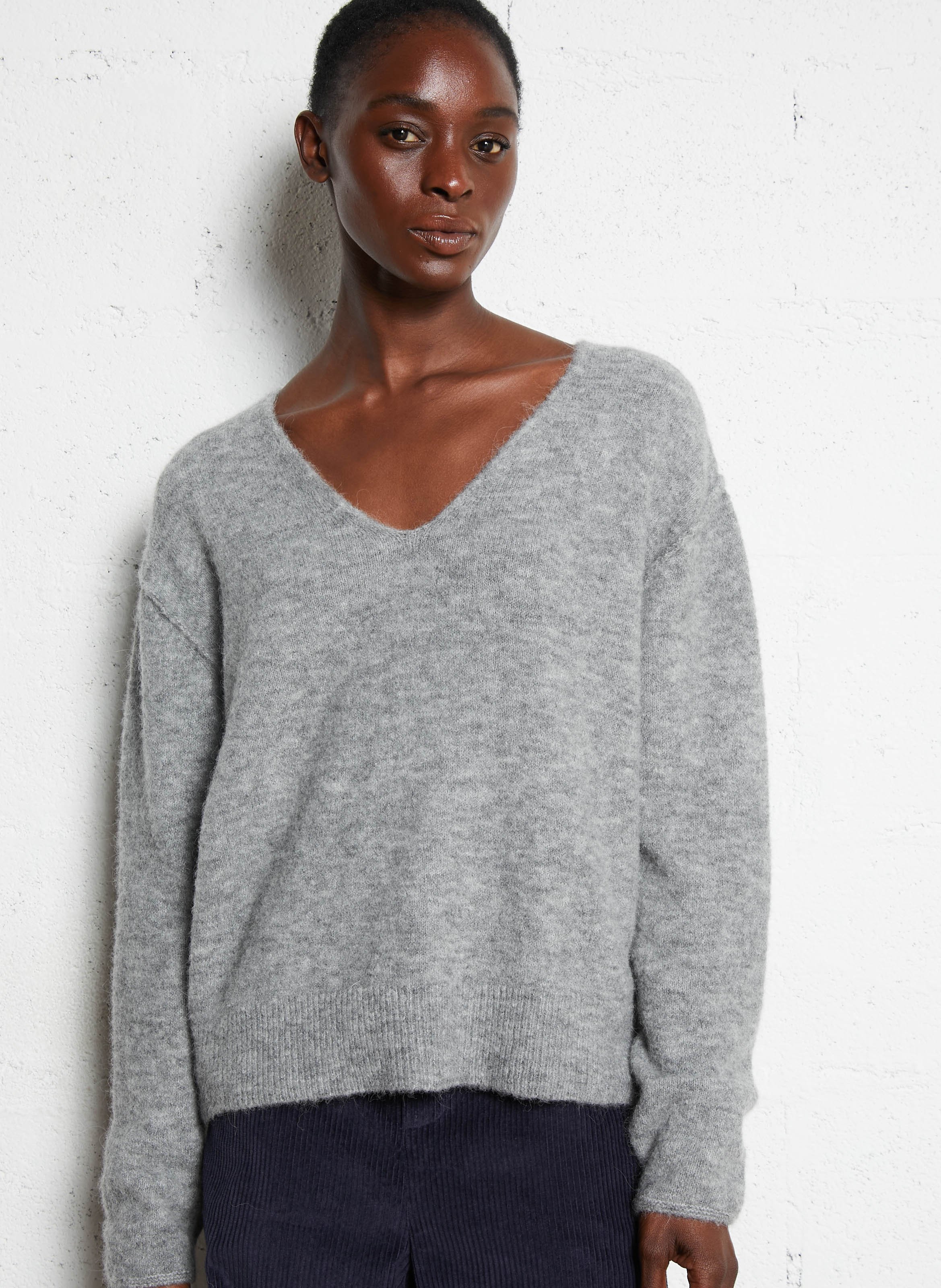 Pull droit col V en maille mélangée MAISON ANJE Noir