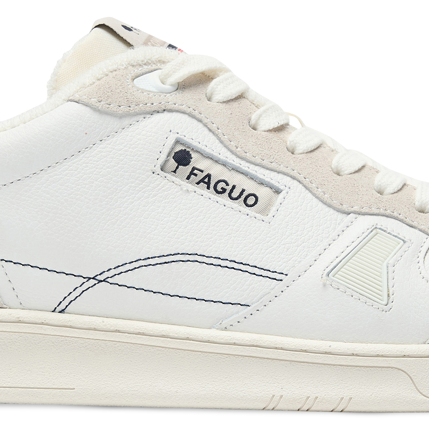 Baskets basses en cuir FAGUO Blanc