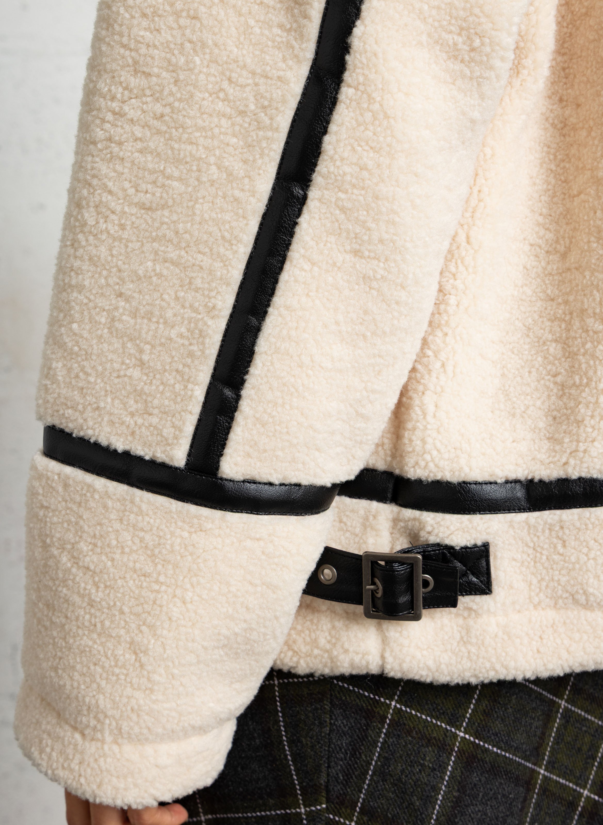 Blouson col classique duveteux BOMBERS ORIGINAL Beige