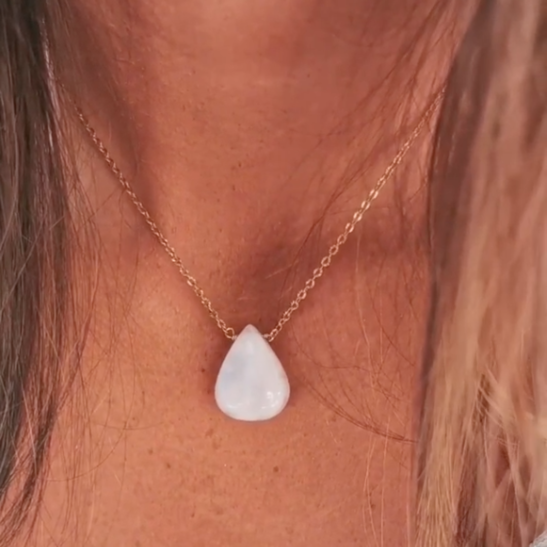 Labradorite necklace GINANDGER Grey