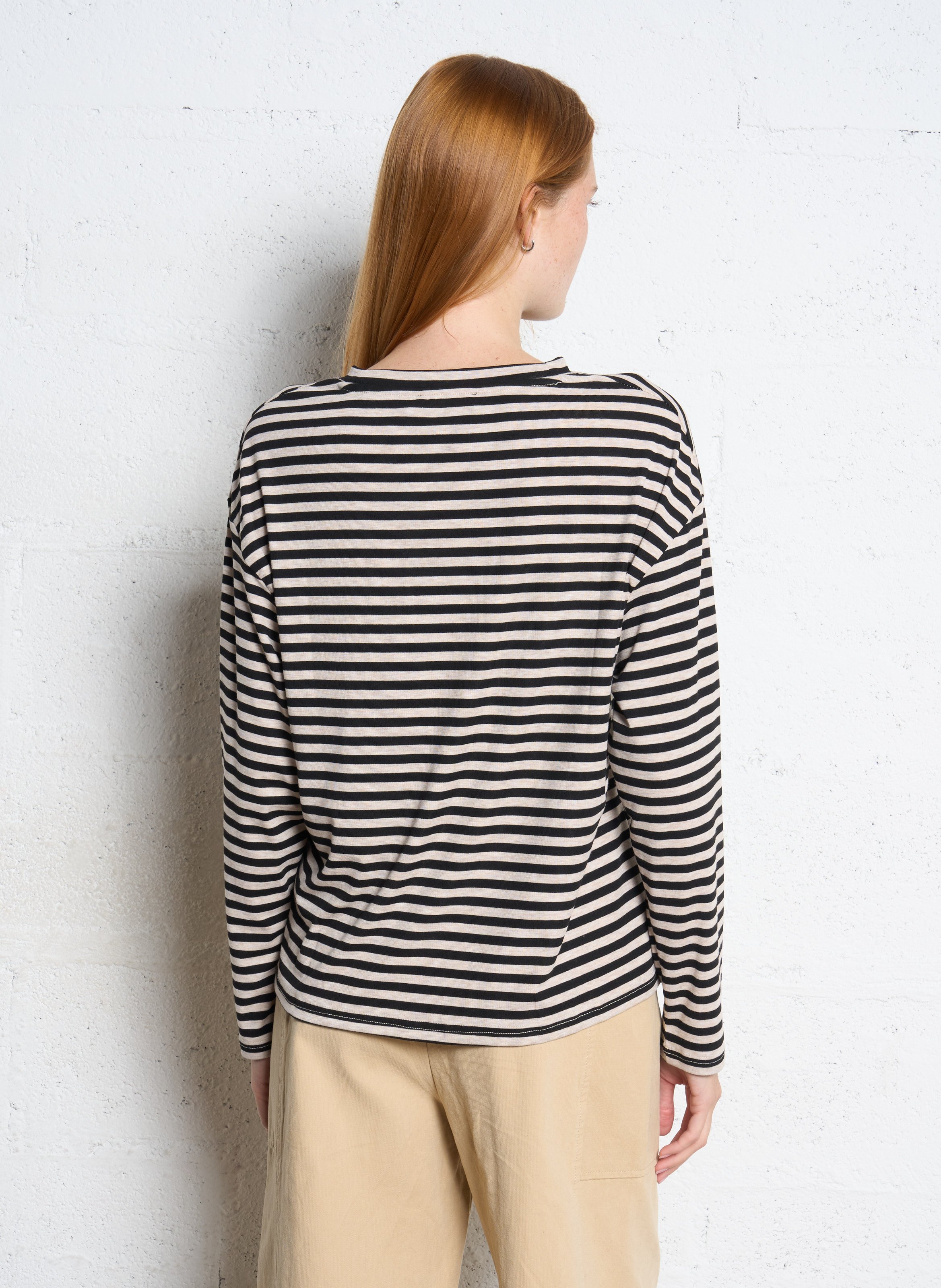 Oversized round neck t-shirt LE TEMPS DES CERISES Black