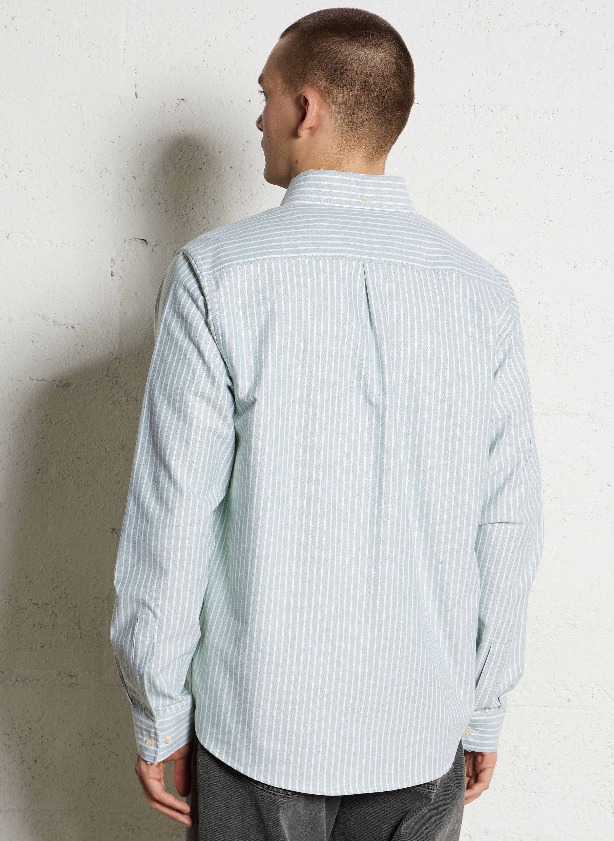 Oversized shirt with classic collar in striped cotton blend. LES DEUX Groen