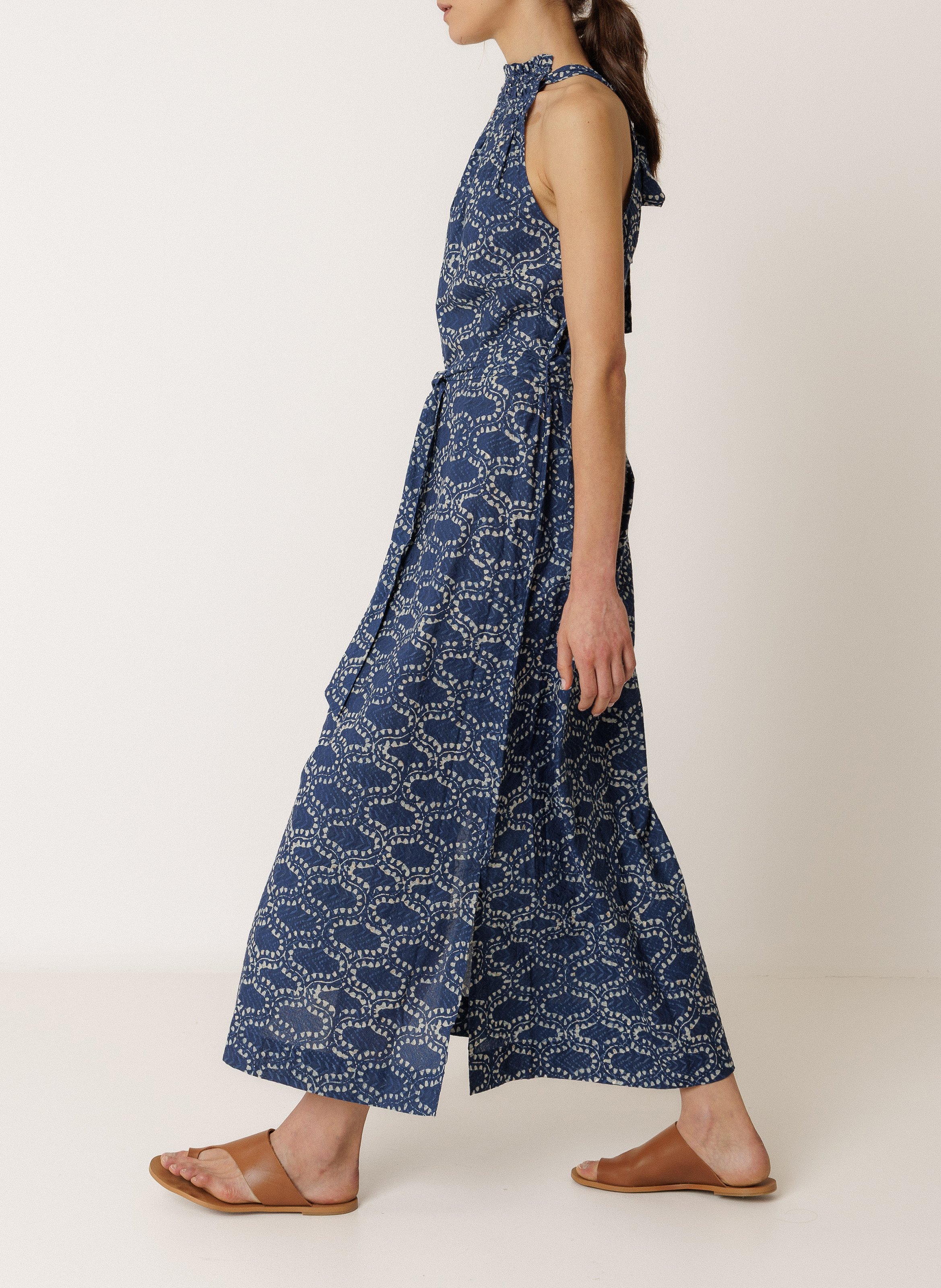 Robe longue sans manches imprimée INDI & COLD Bleu