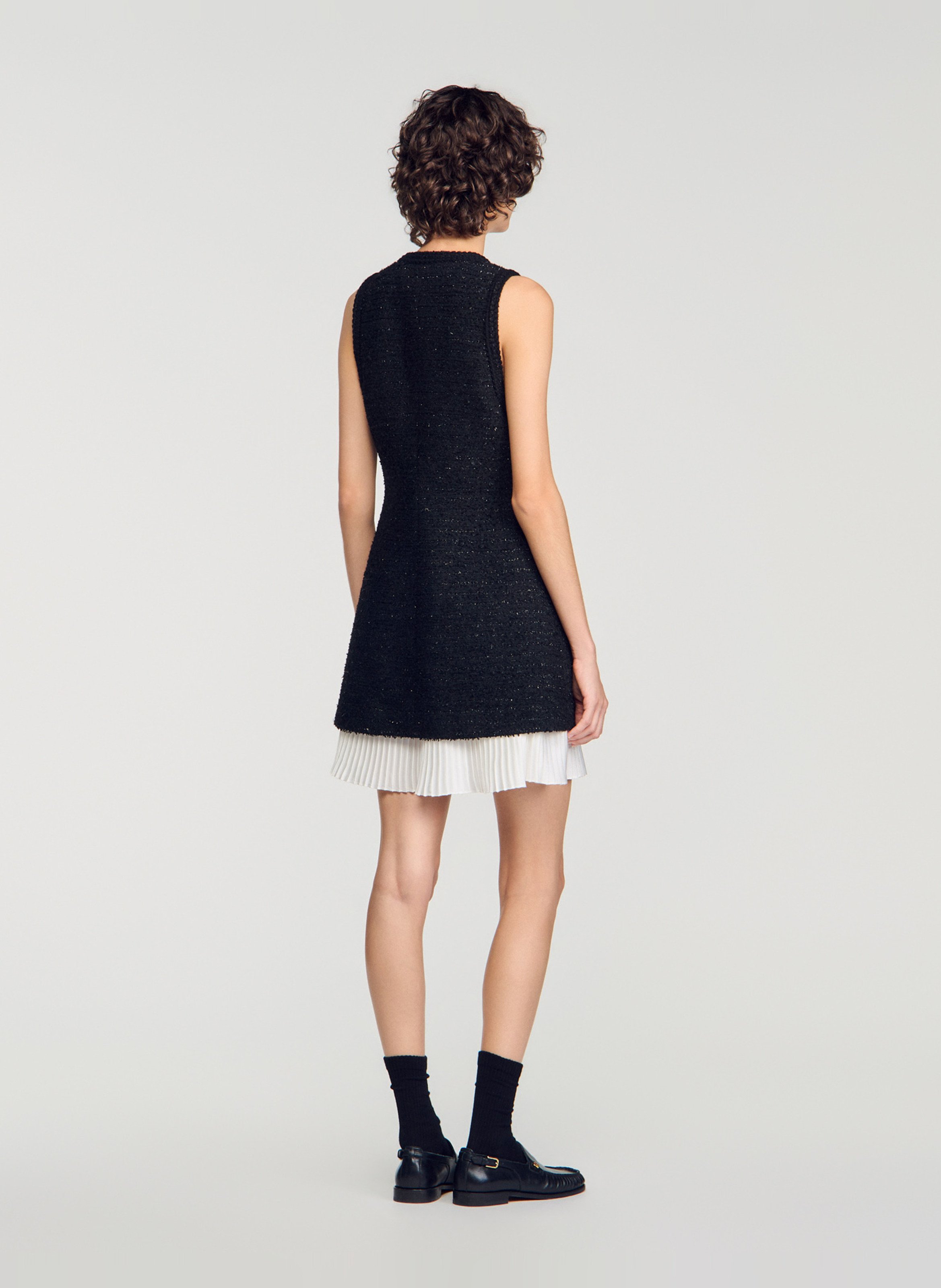 Kurzes Tweedkleid mit V-Ausschnitt SANDRO Schwarz