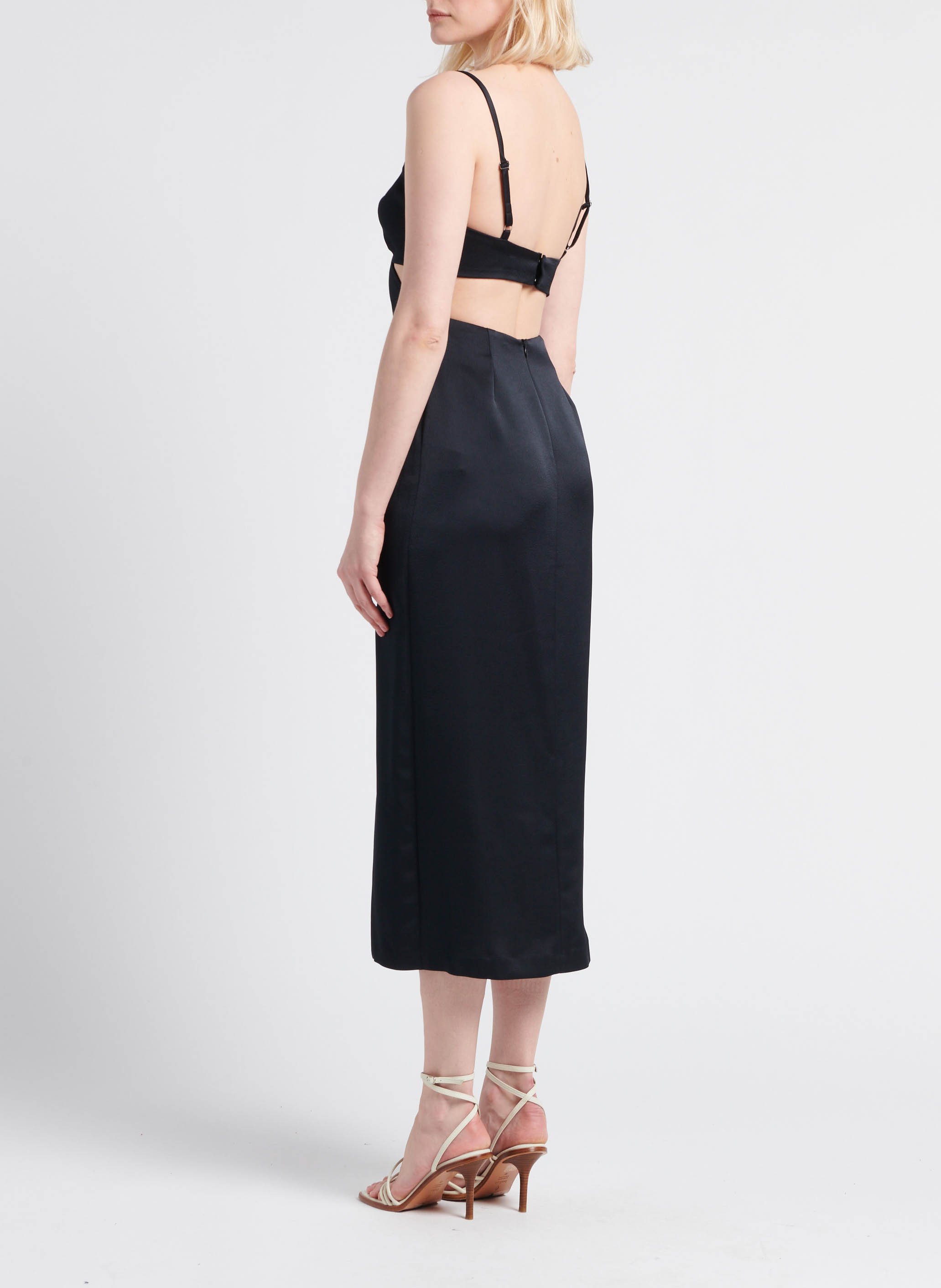 Lange jurk met schouderbandjes IRO Zwart