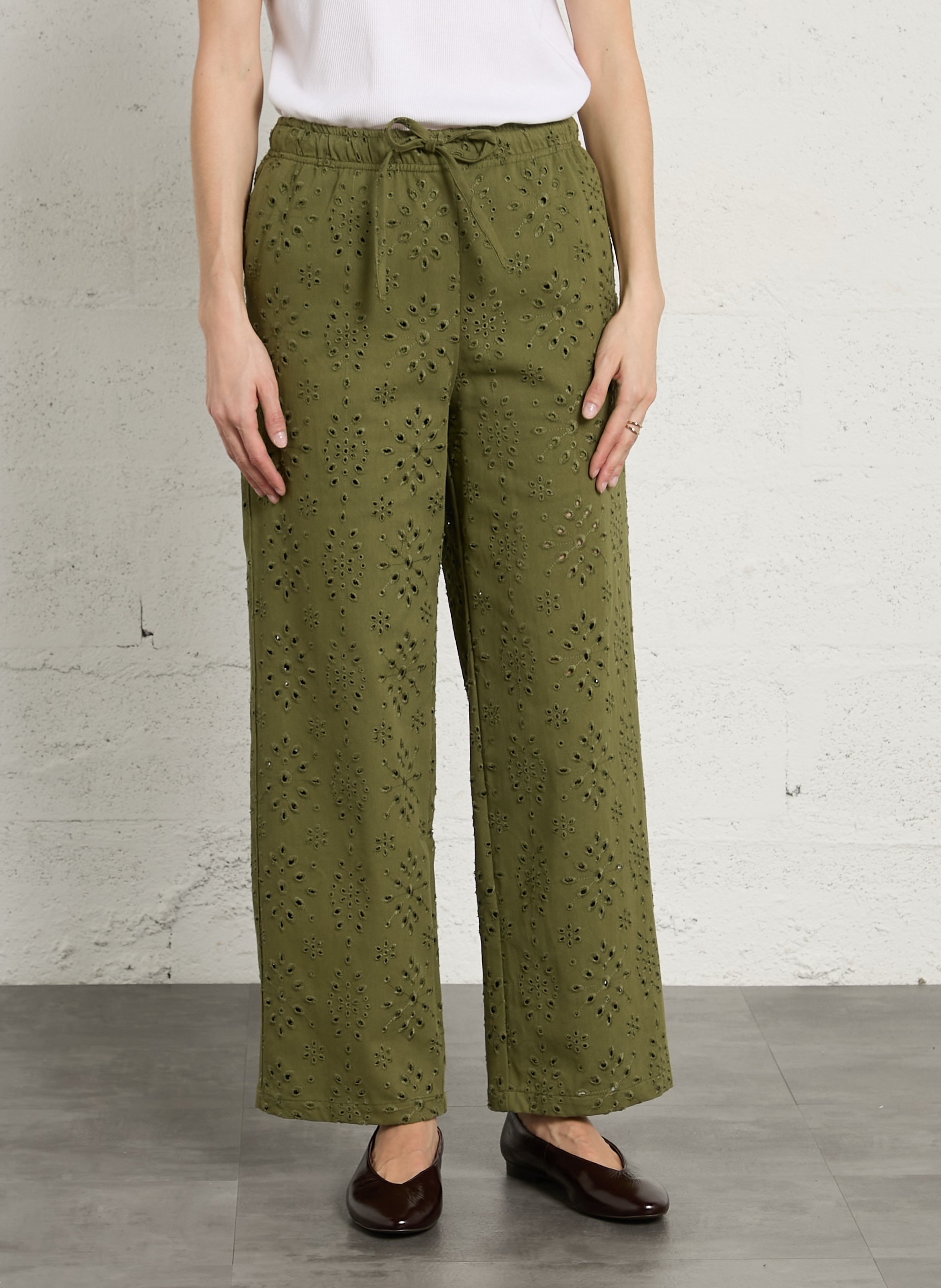 Rechte hoge taille geborduurde broek THE KORNER Kaki