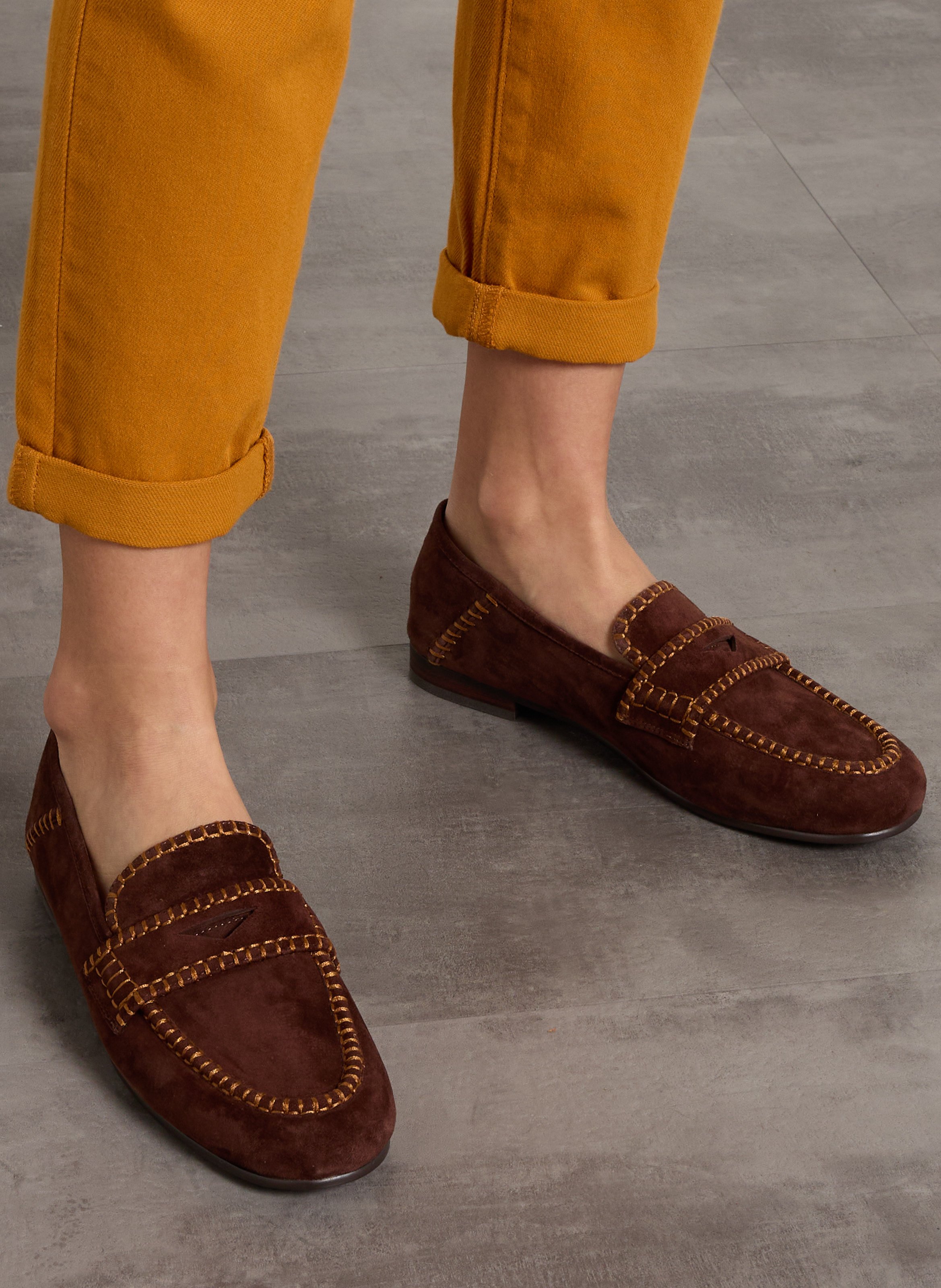 Mocassins en cuir velours BIBI LOU Marron