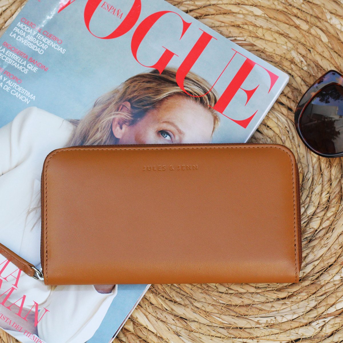 Leather multi-compartment wallet JULES & JENN Brown