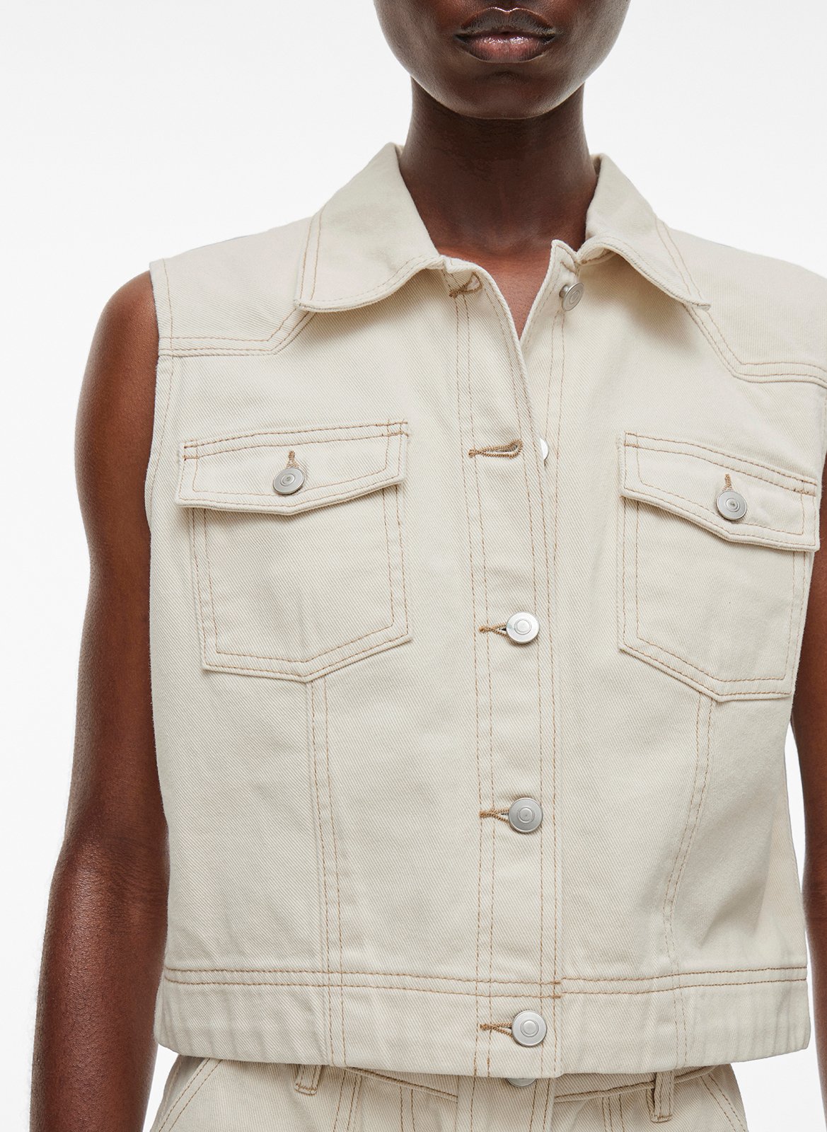 Kurze ärmellose Jeansweste ROUGE EDIT Beige