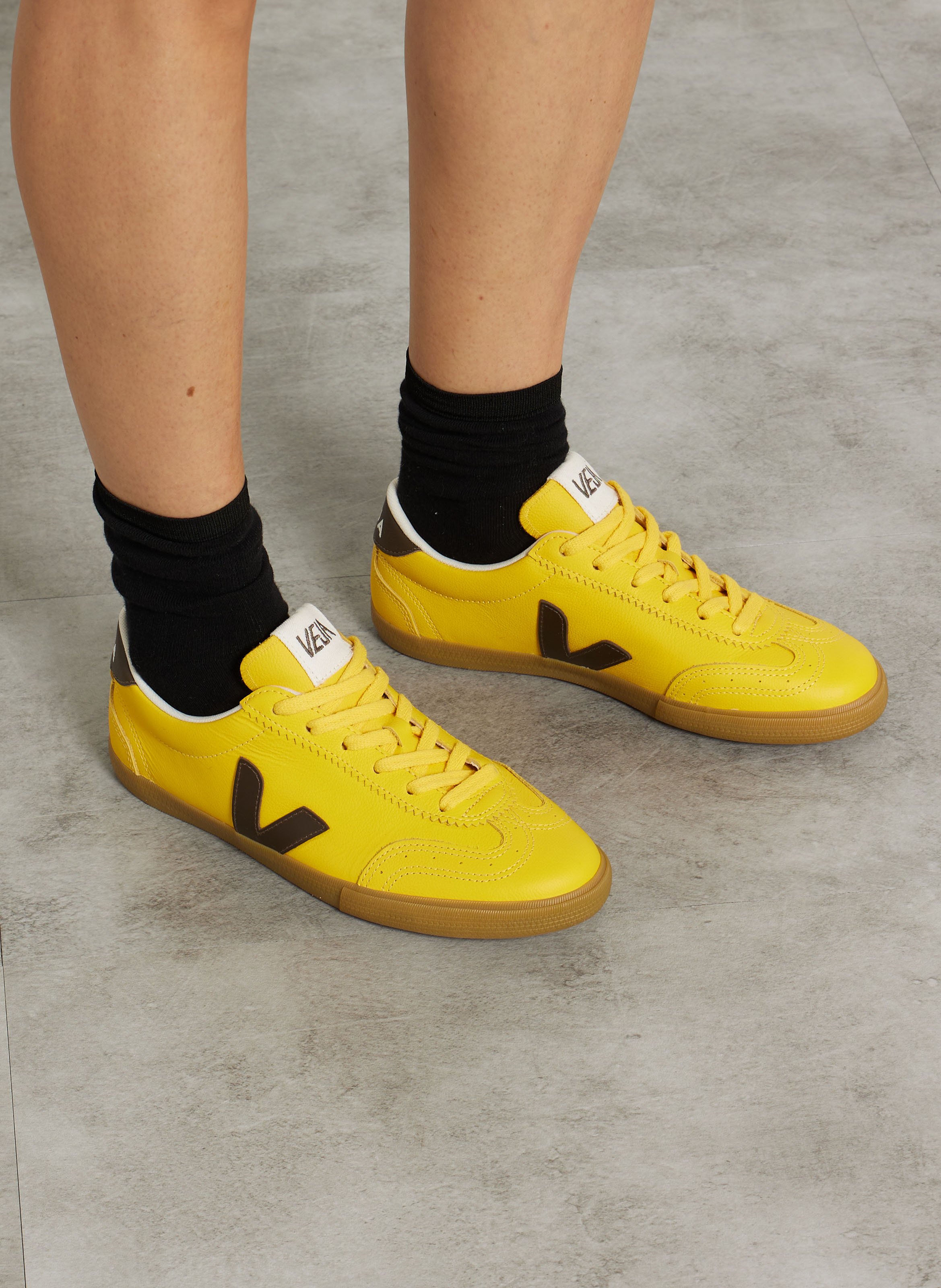 . VEJA Yellow