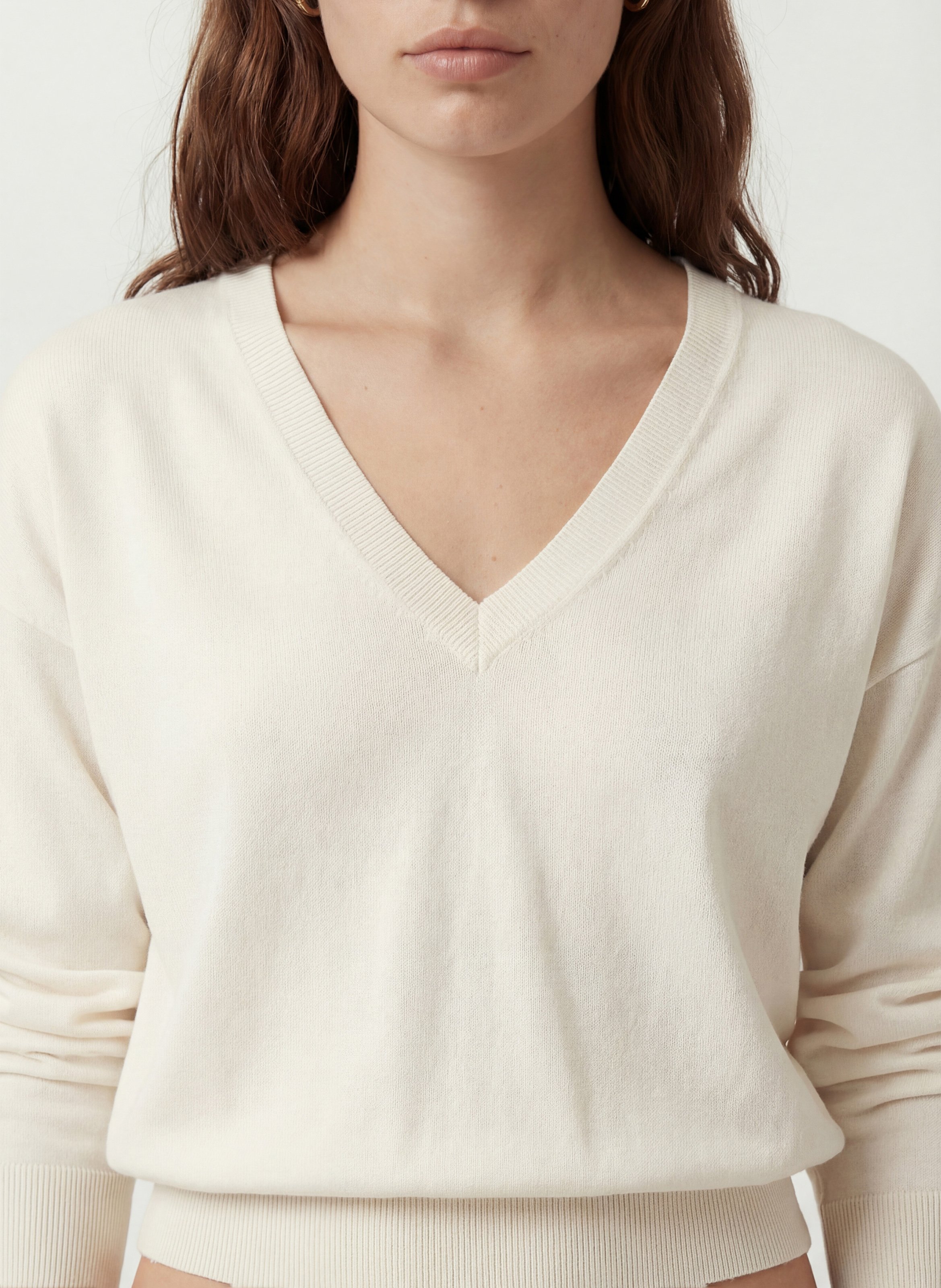 Pull droit col V en maille mélangée KOOKAI White