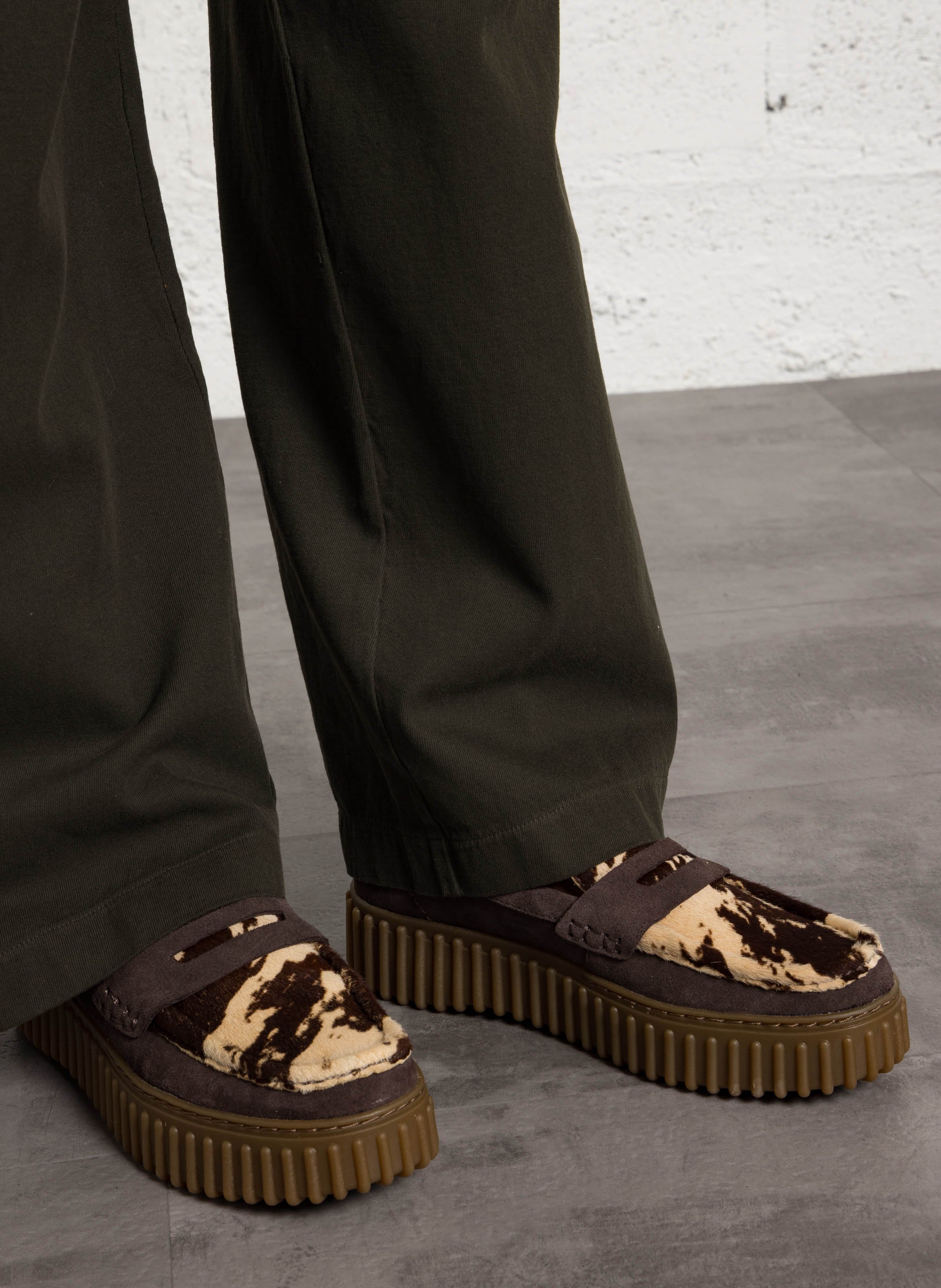 Kuhmuster-Ledermokassins CLARKS Braun