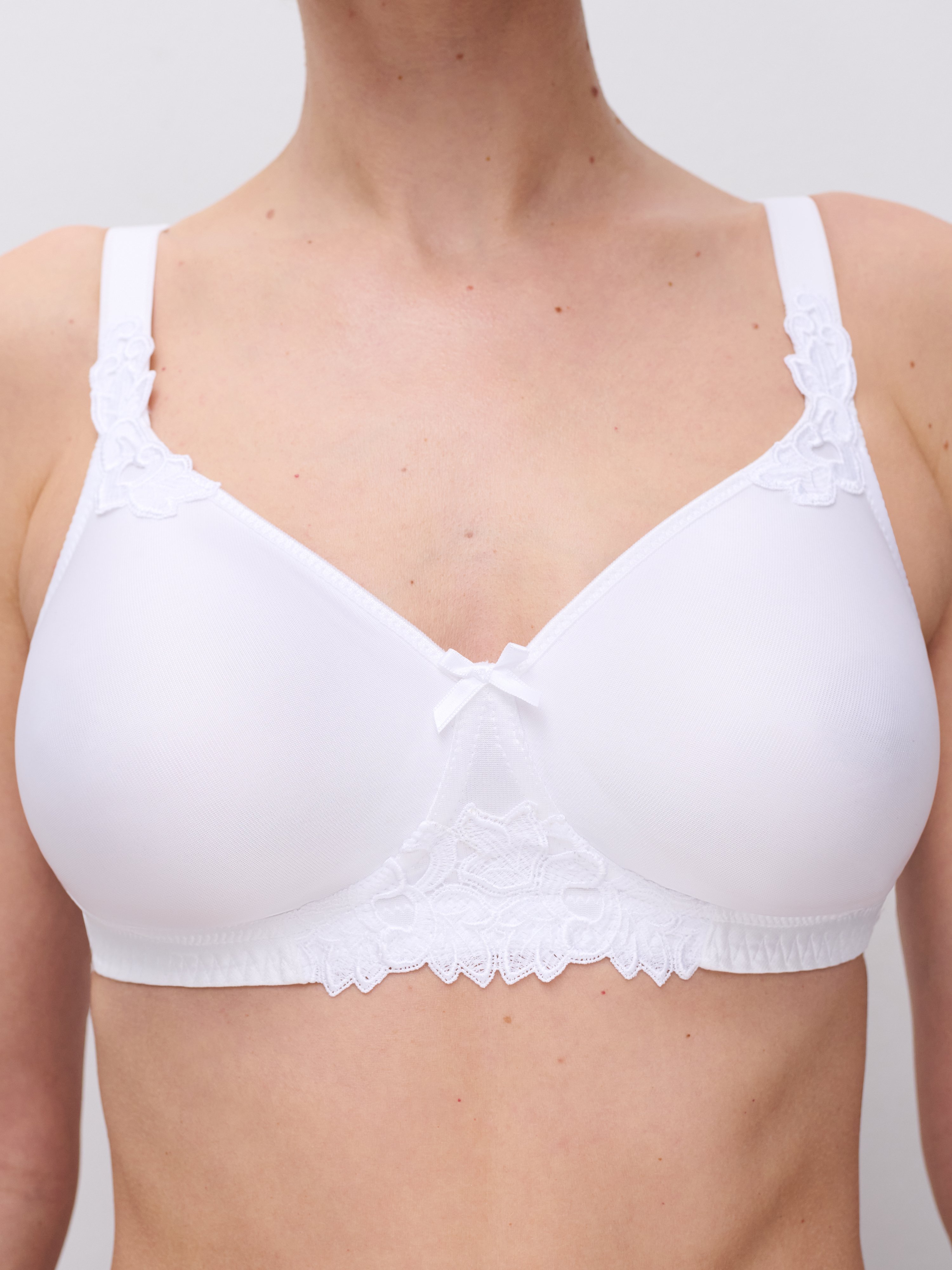 Non-wired support bra CHANTELLE White