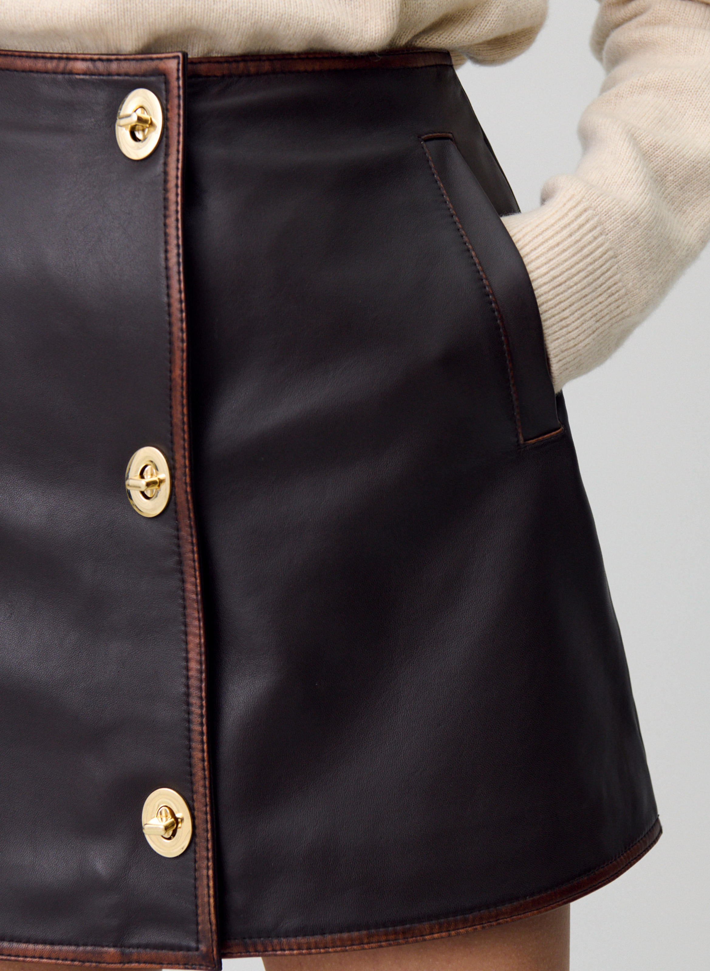 Jupe courte unie en cuir CLAUDIE PIERLOT Marron