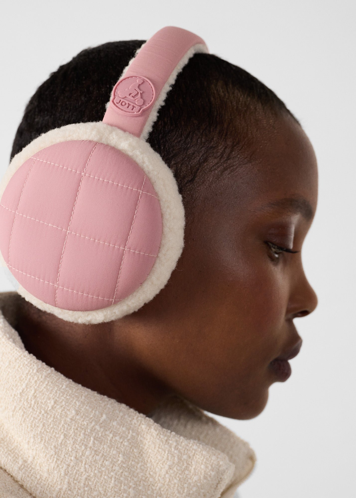Fuzzy ear muffs JOTT Pink