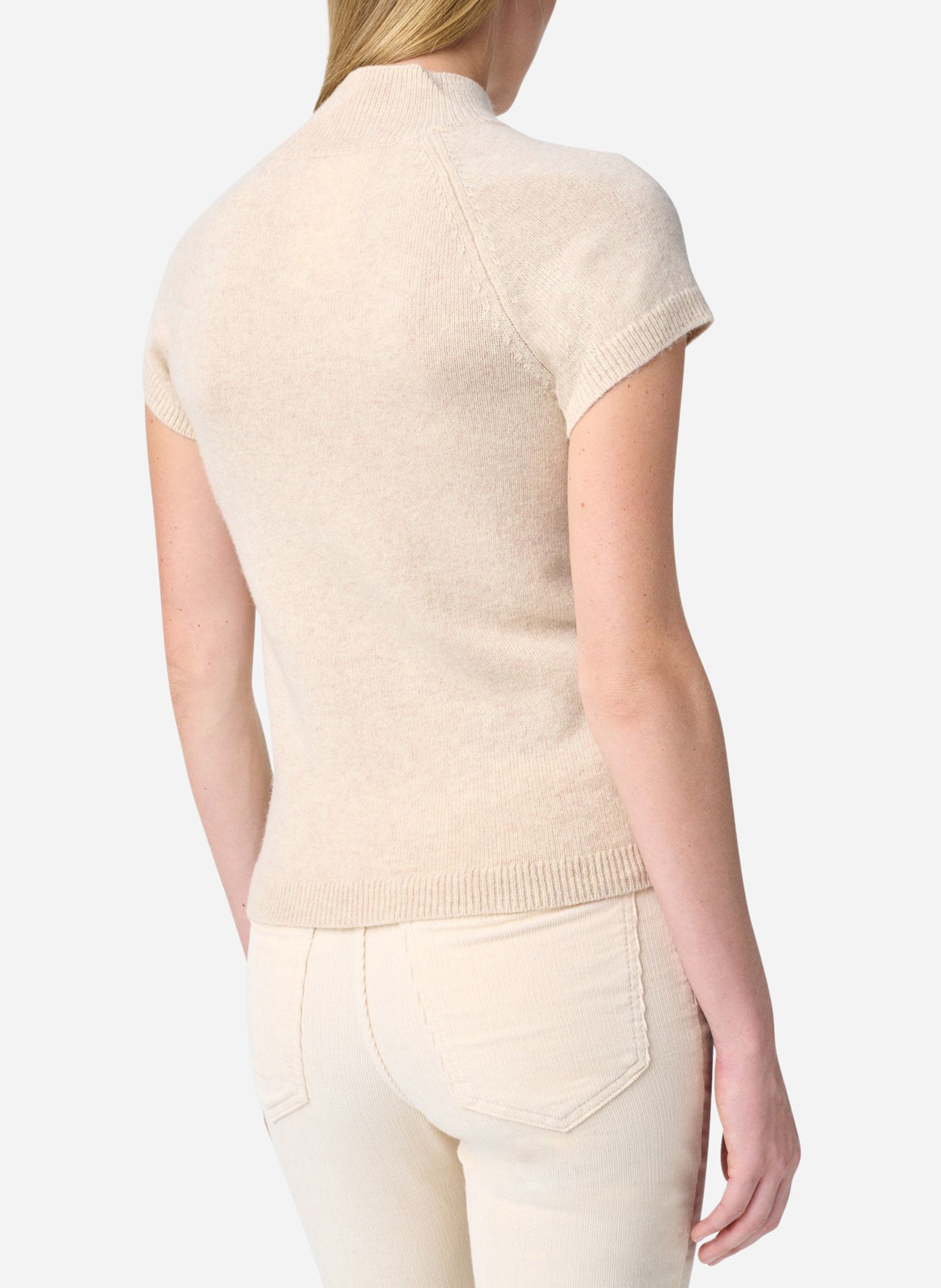 <blockquote>Top met opstaande kraag van wol</blockquote> VANESSA BRUNO Wit