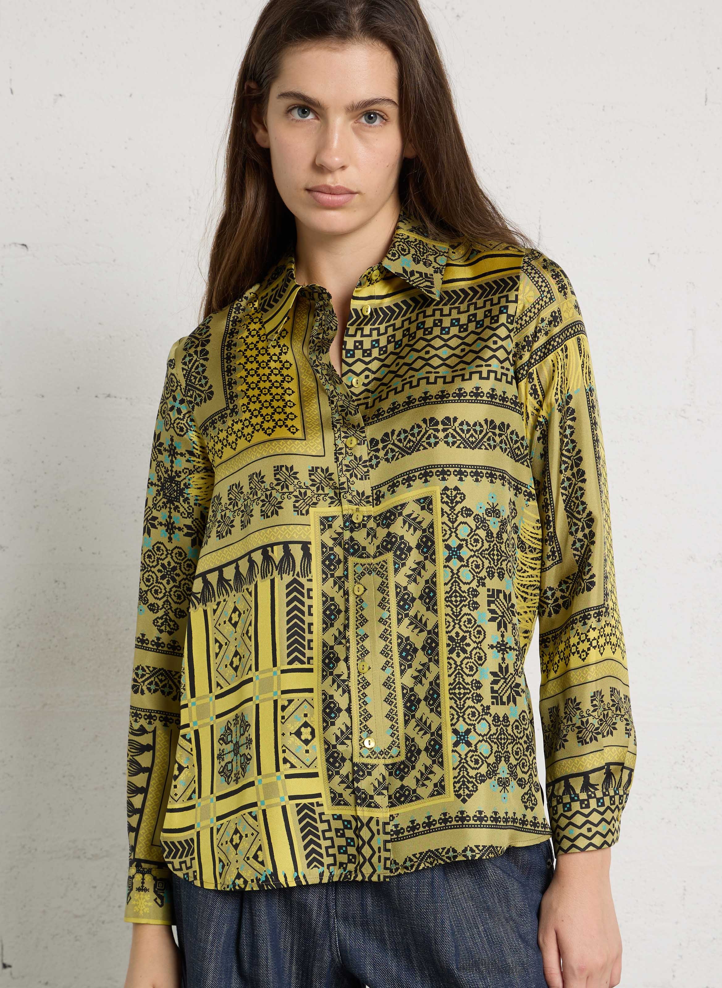 Oversized classic collar silk printed shirt MOMONI Yellow