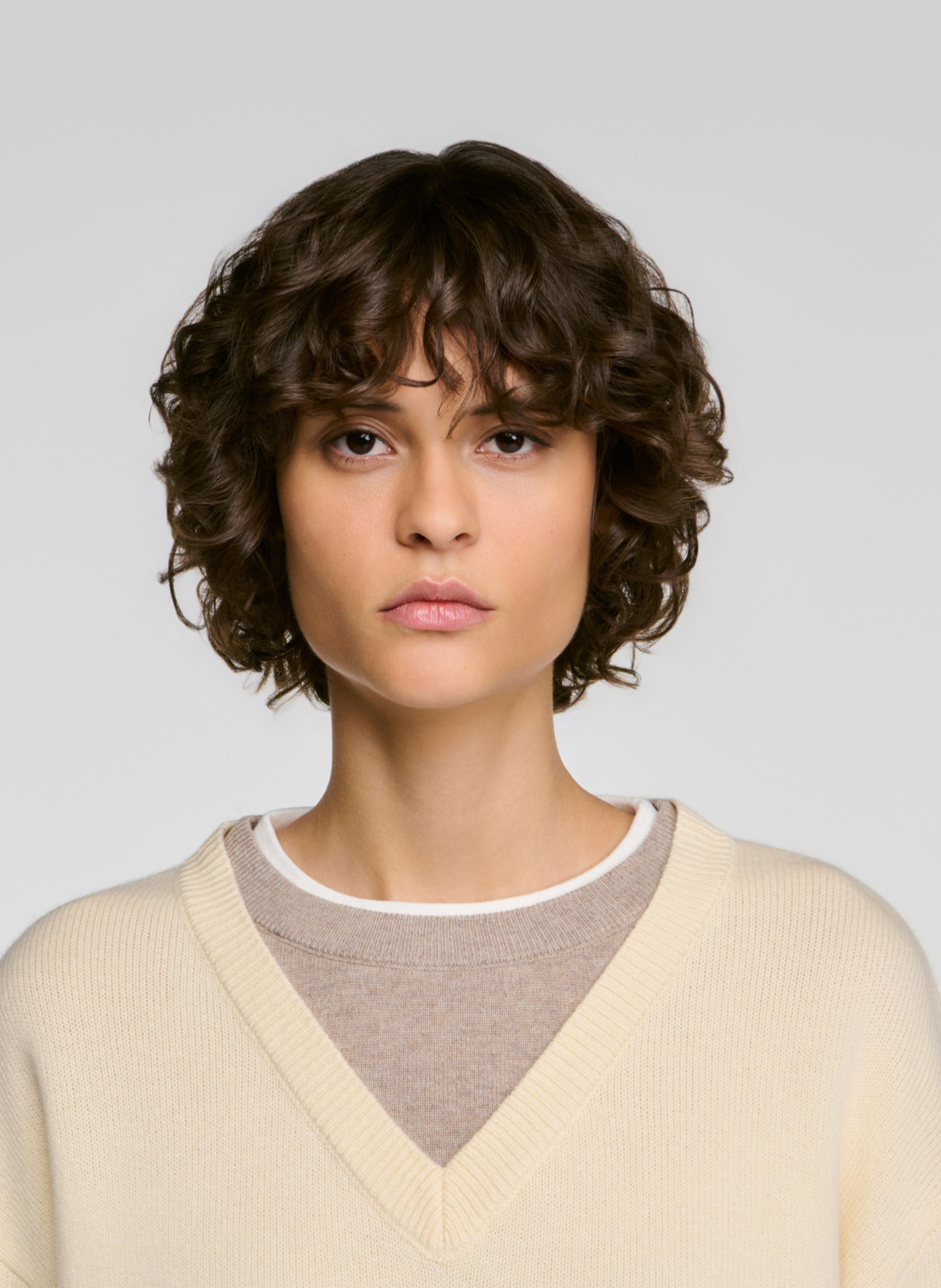 Trui van wolmix met V-hals | Beige SANDRO Dames
