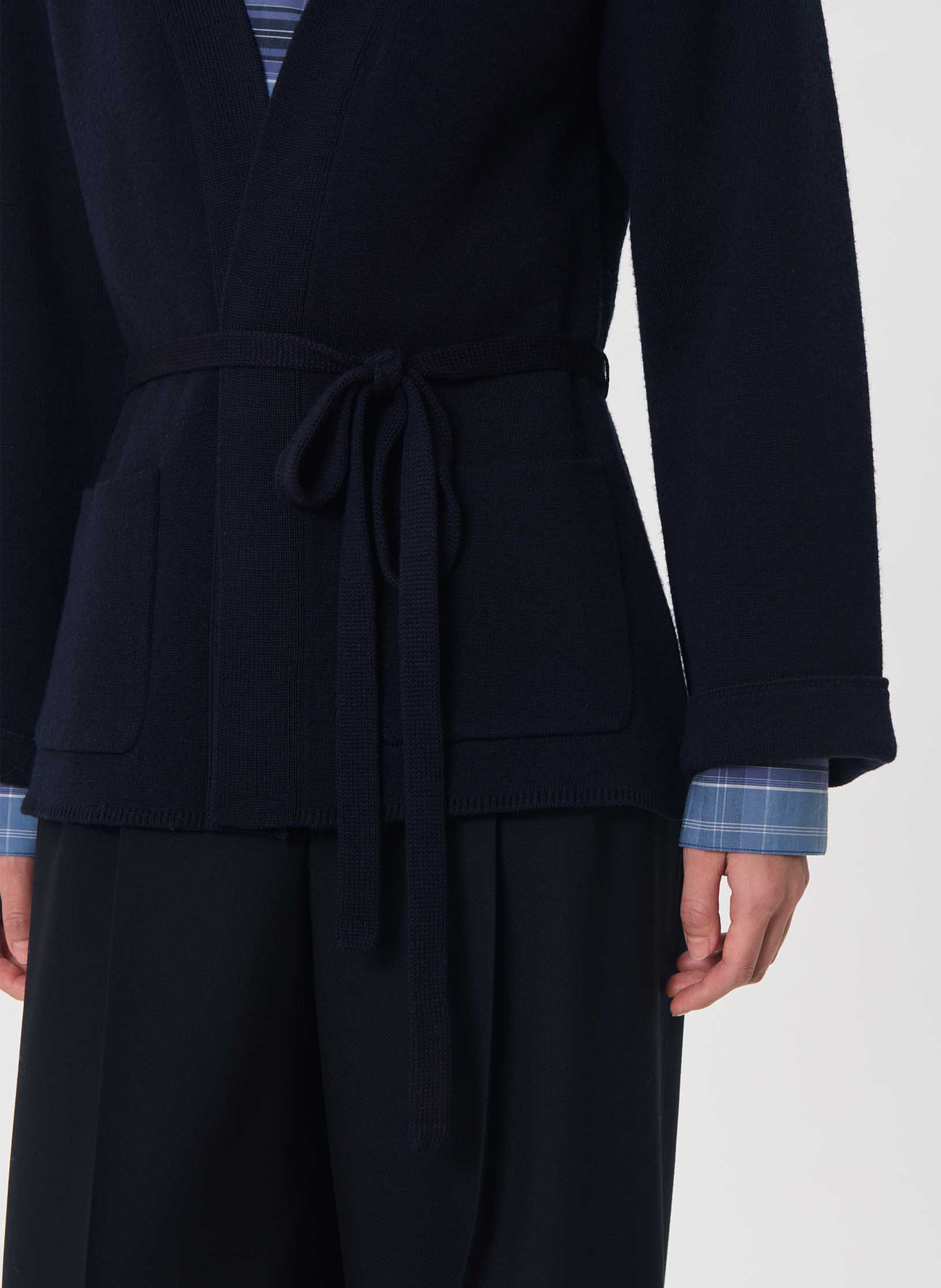 Lange Wickelstrickjacke aus Wollmischung TARA JARMON Blau