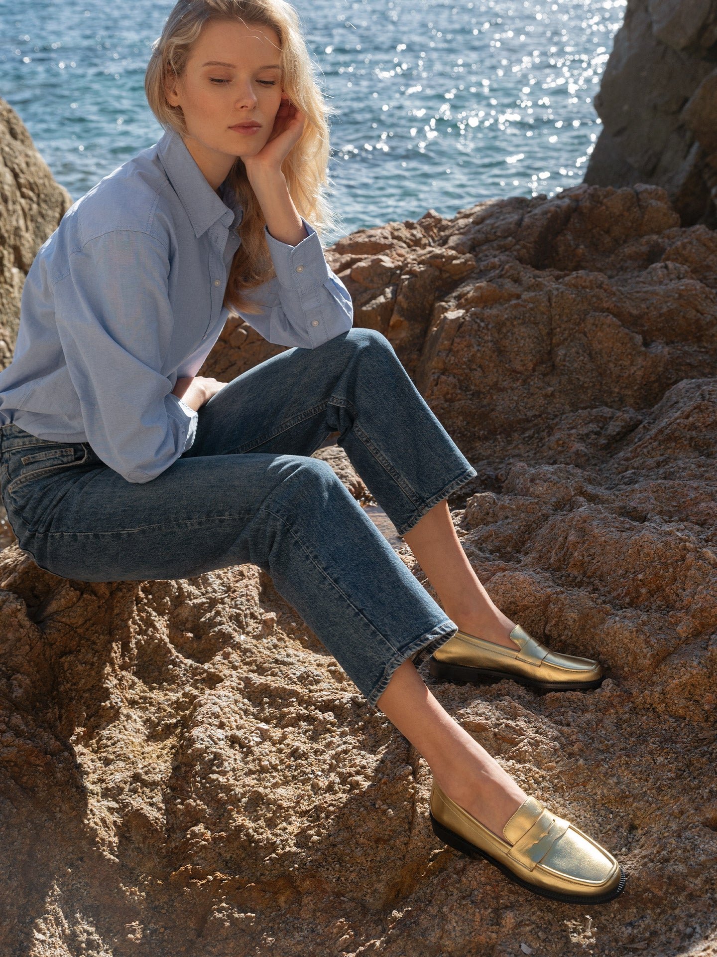 Metallic crackled leather loafers EMZI PARIS Golden