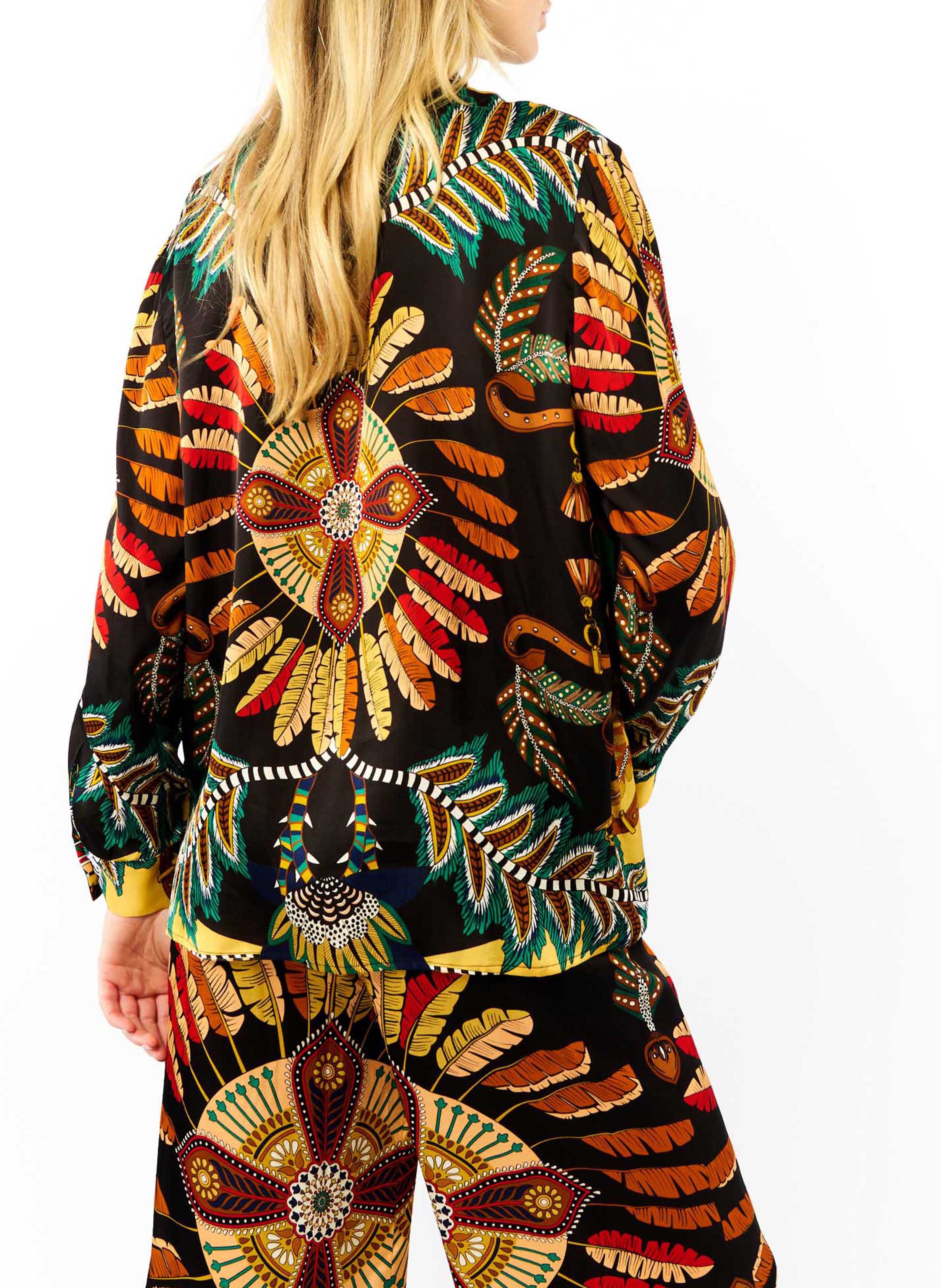 Straight printed shirt with classic collar WILD Black