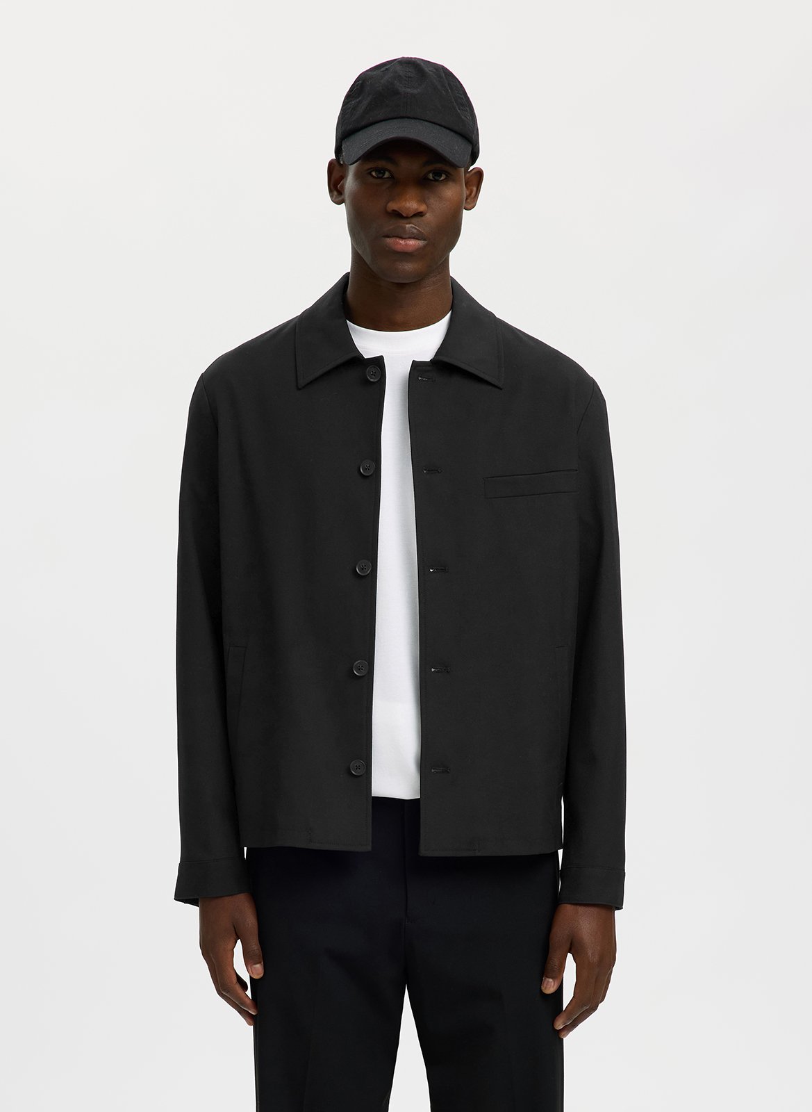 Einfarbiges gerade geschnittenes Hemd mit Knopfleiste SELECTED Schwarz