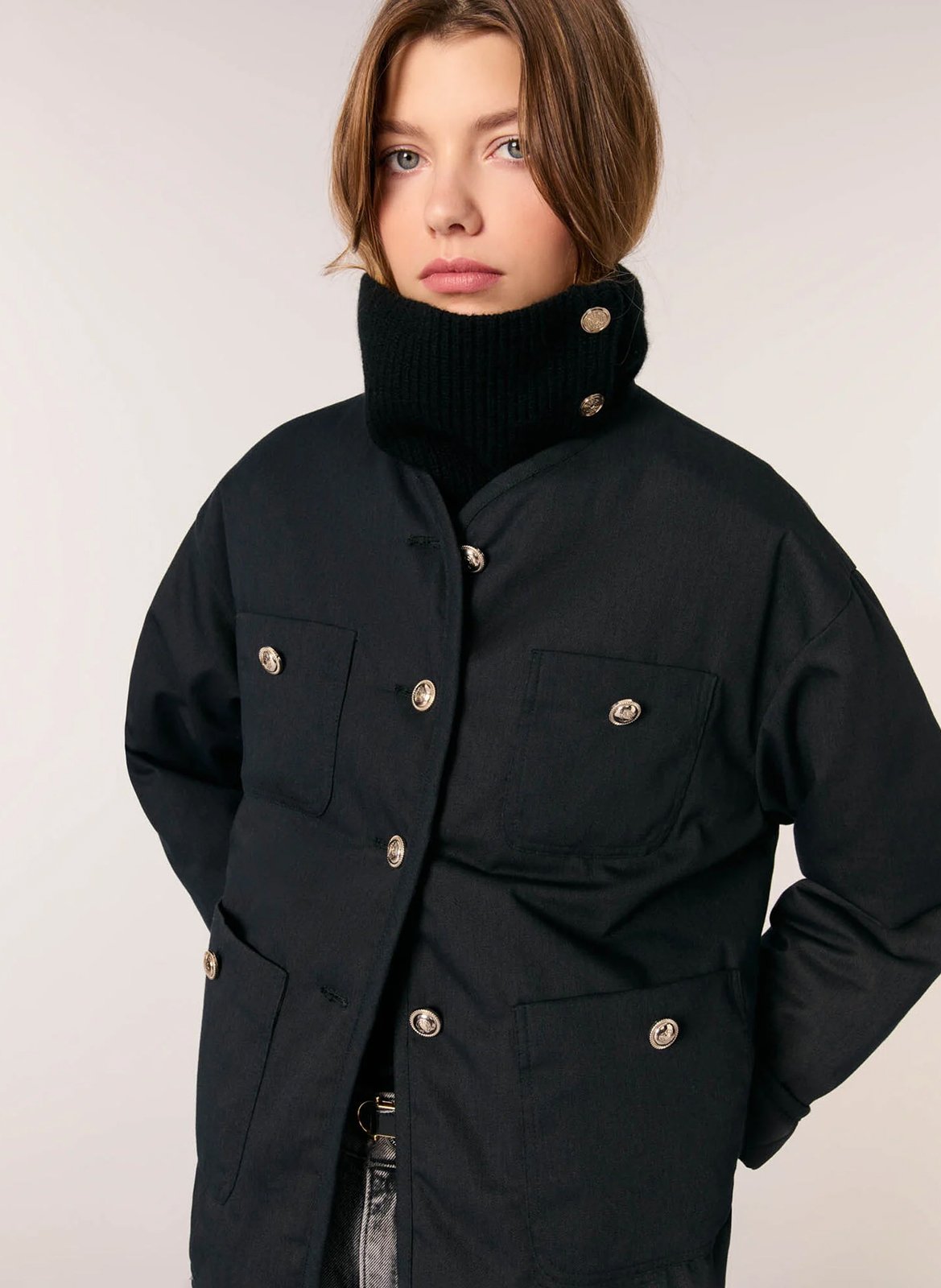 Afneembare coltrui van gemengde wol MAJE Zwart