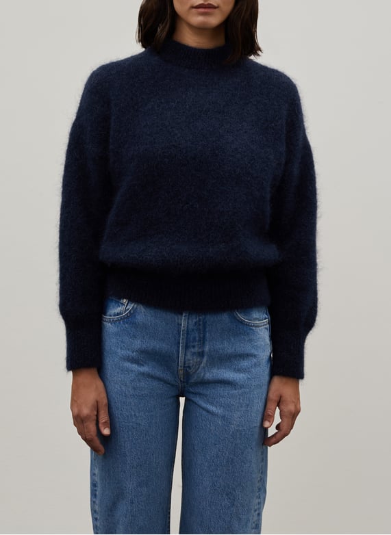 Alpaca wool sweater T1