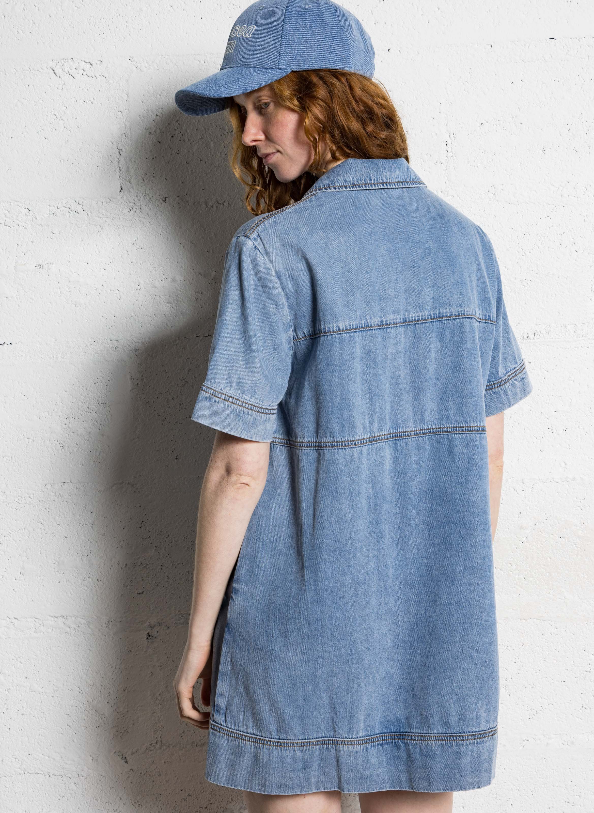 Weite kurze Jeanskleid SUNCOO Blau