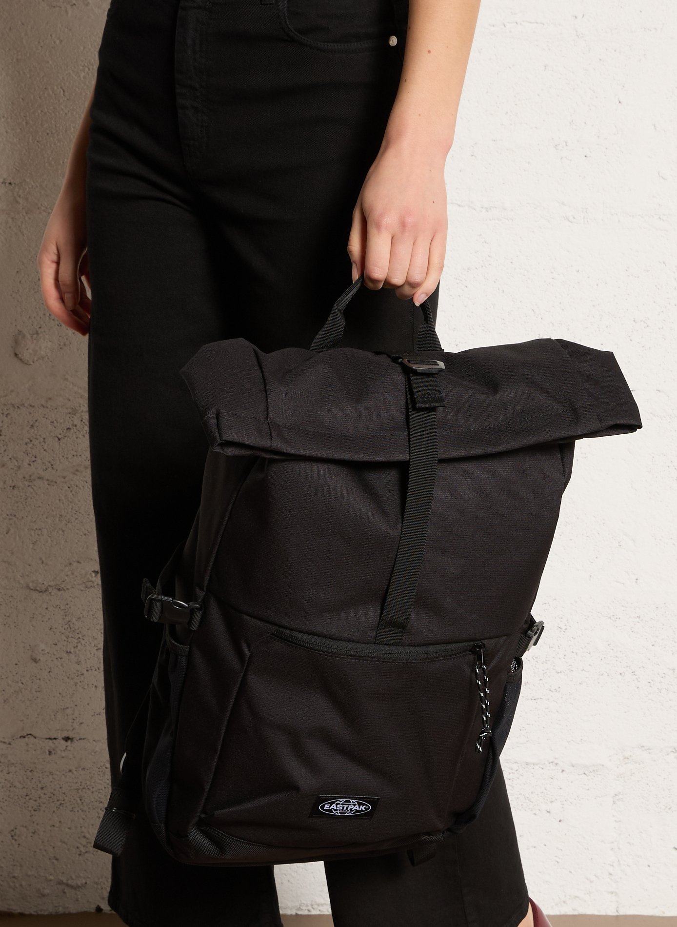 Sac à dos  EASTPAK Noir