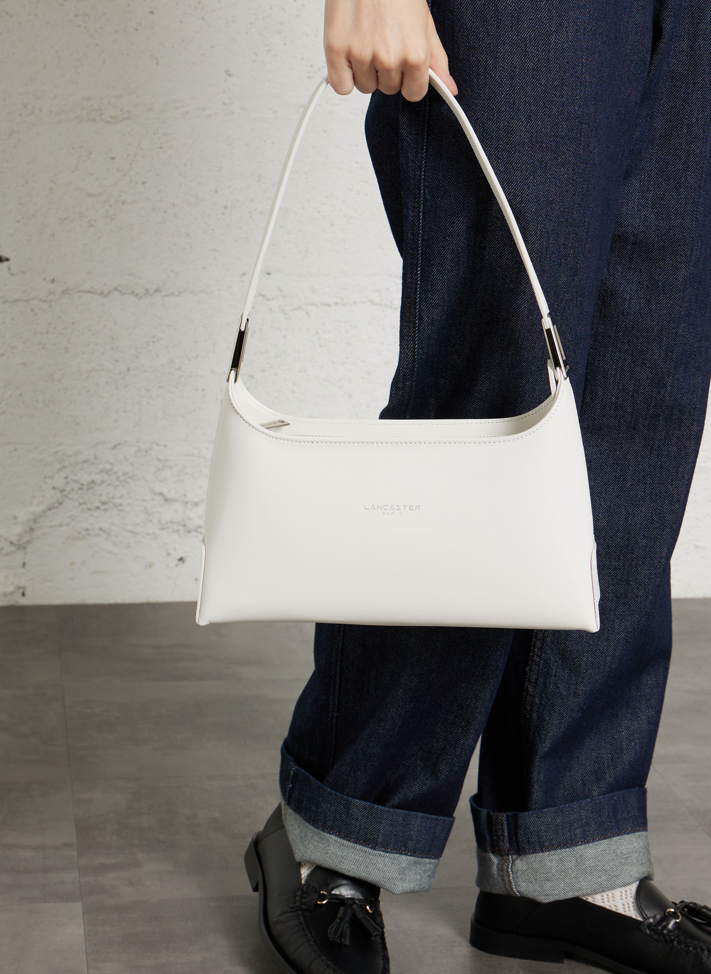 Sac porté épaule en cuir LANCASTER PARIS Blanc