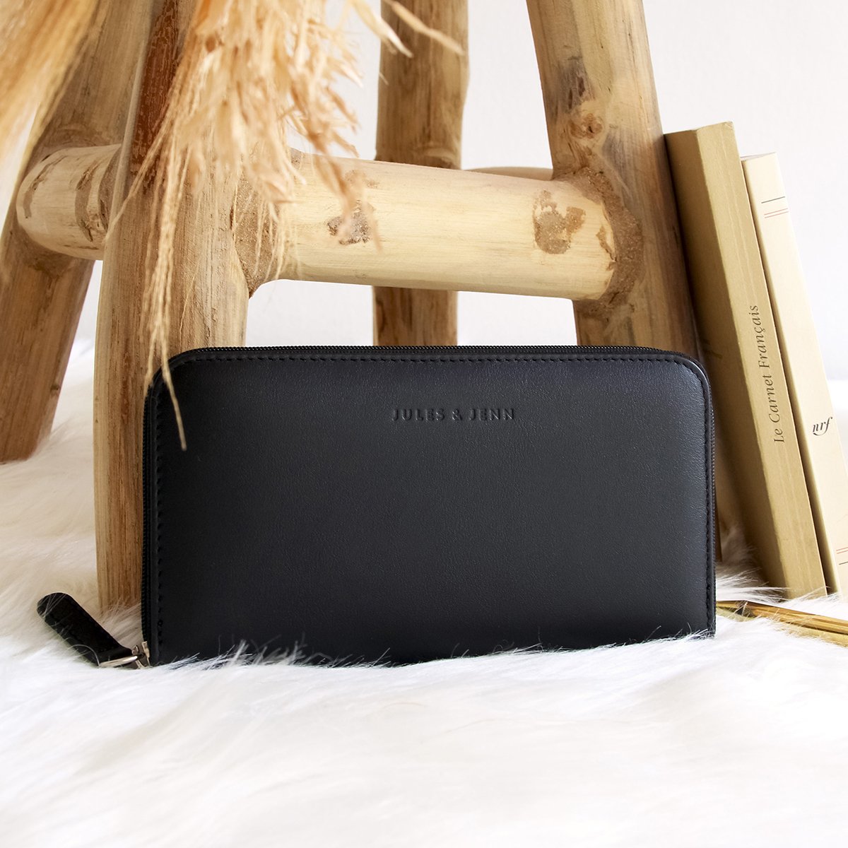 Leather multi-compartment wallet JULES & JENN Black