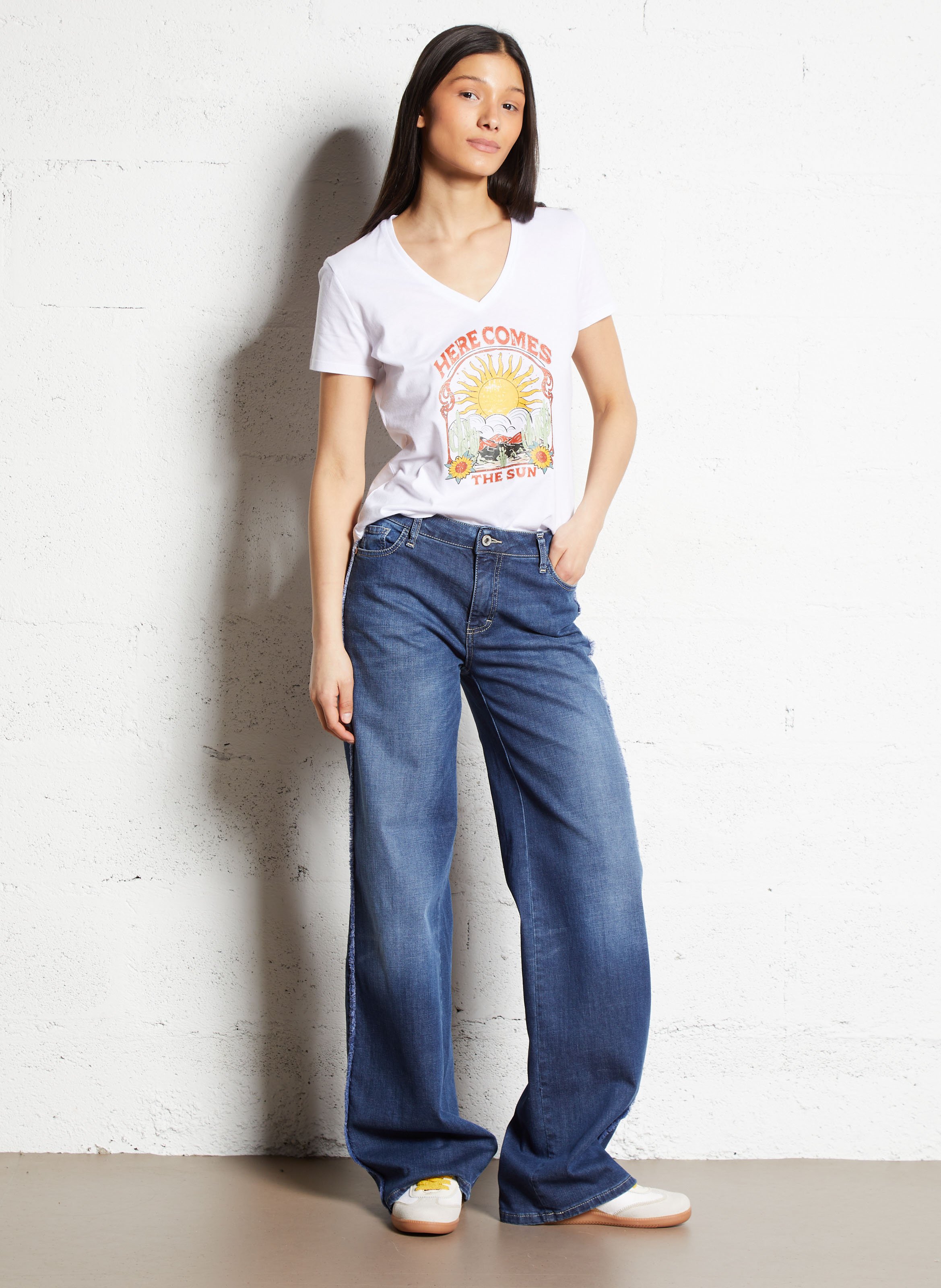 Farbige Straight Cut Jeans mit 5 Taschen PLEASE Blau