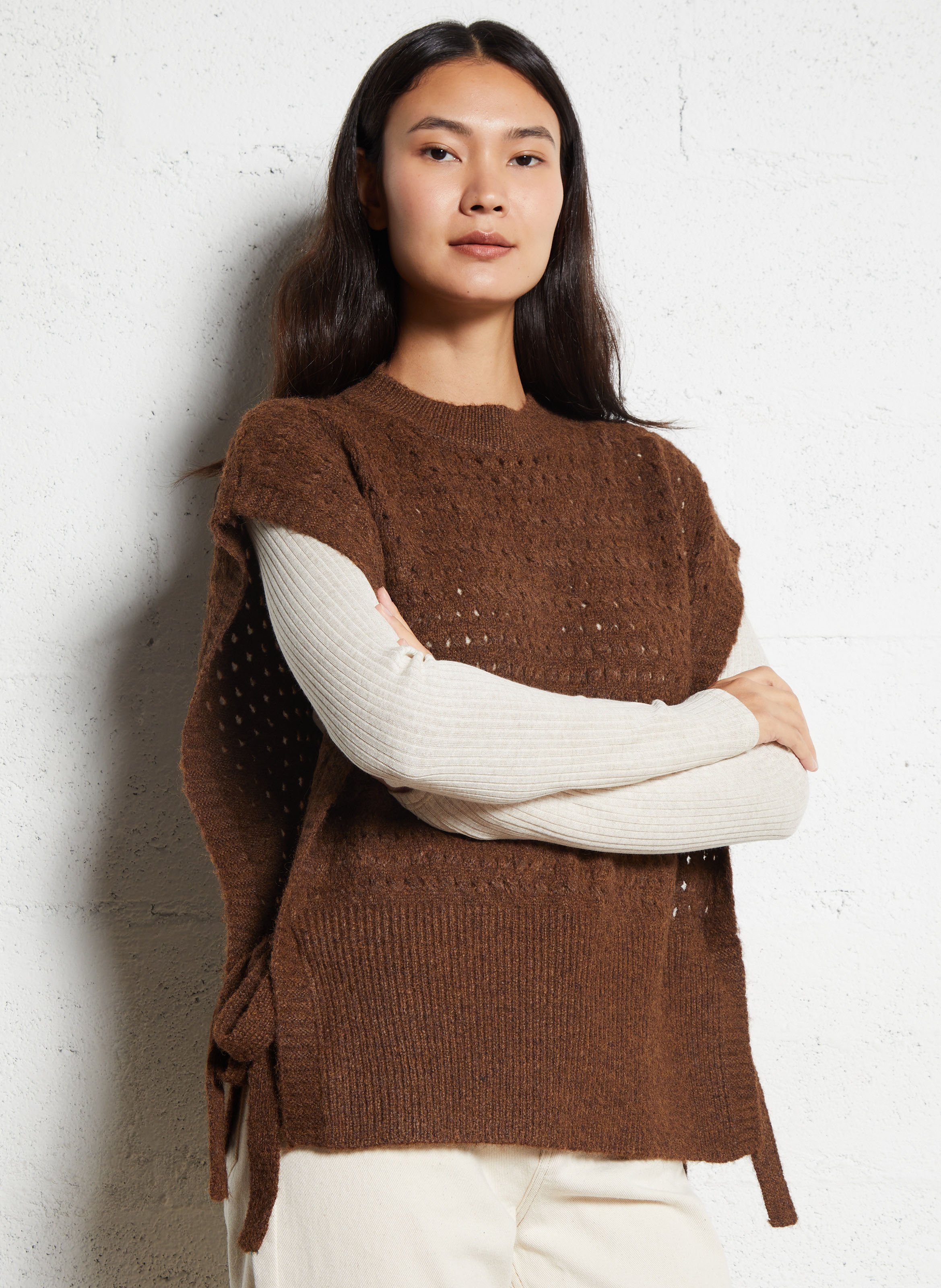 Weiter Pullover mit Rundhalsausschnitt THE KORNER