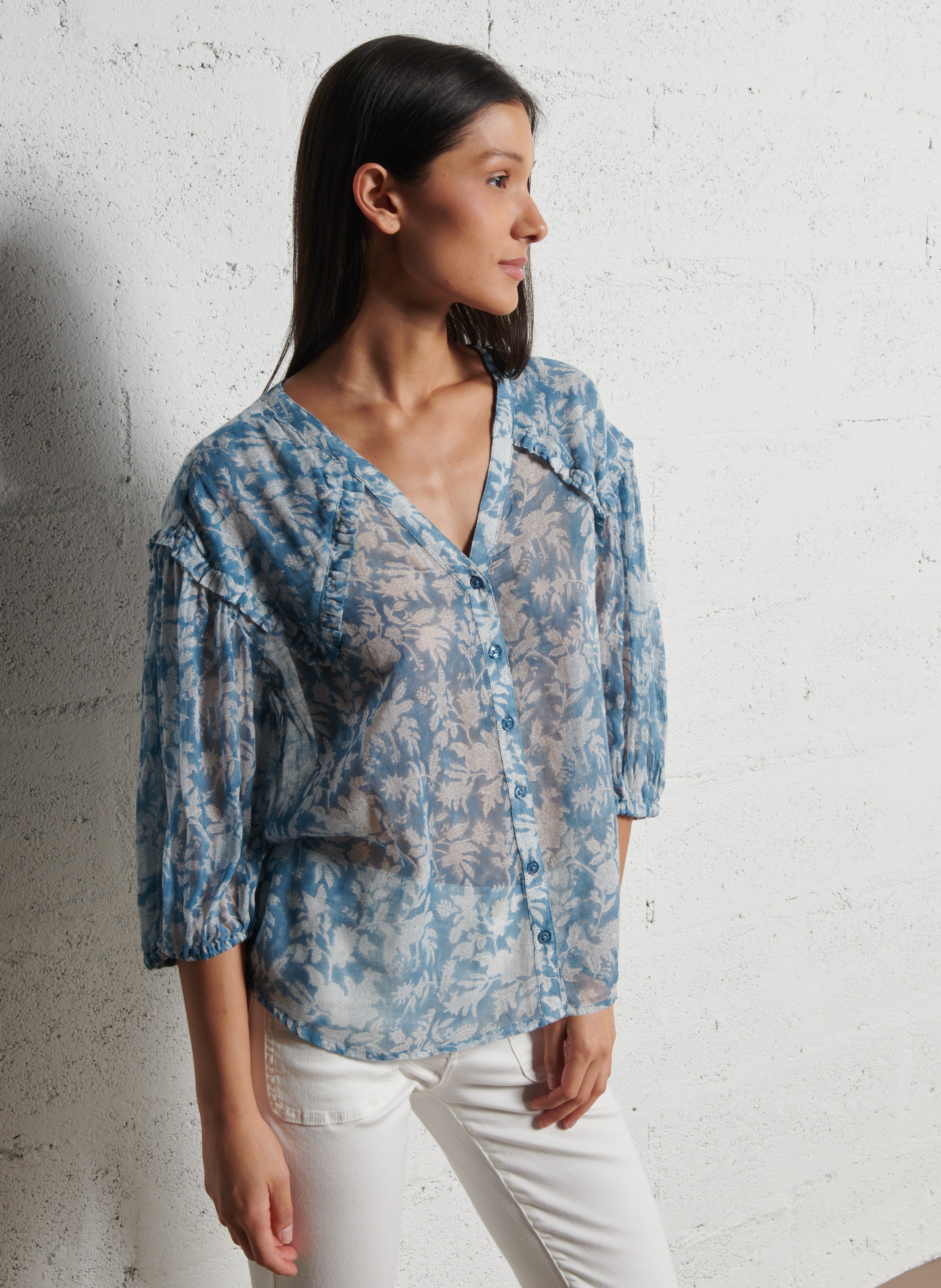 Cotton V-neck shirt MAISON 123 Blue