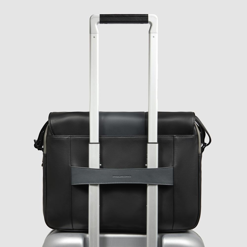 Leather computer messenger bag with pocket for airpods®, shock protection, and RFID. PIQUADRO Black