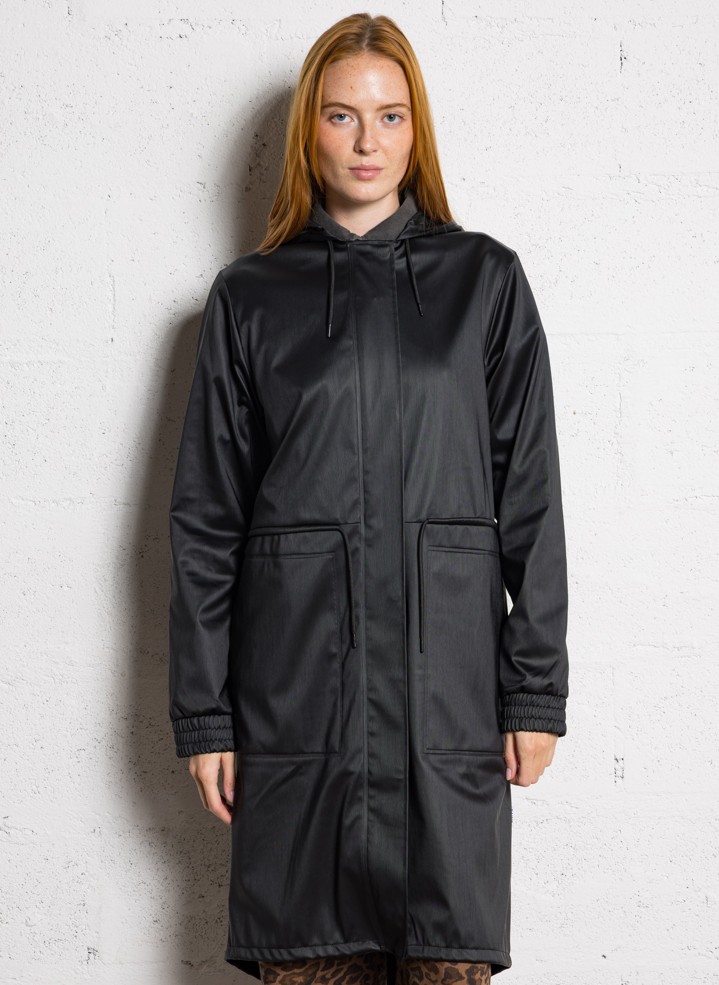 Imperméable droit col rond à capuche RAINS Noir