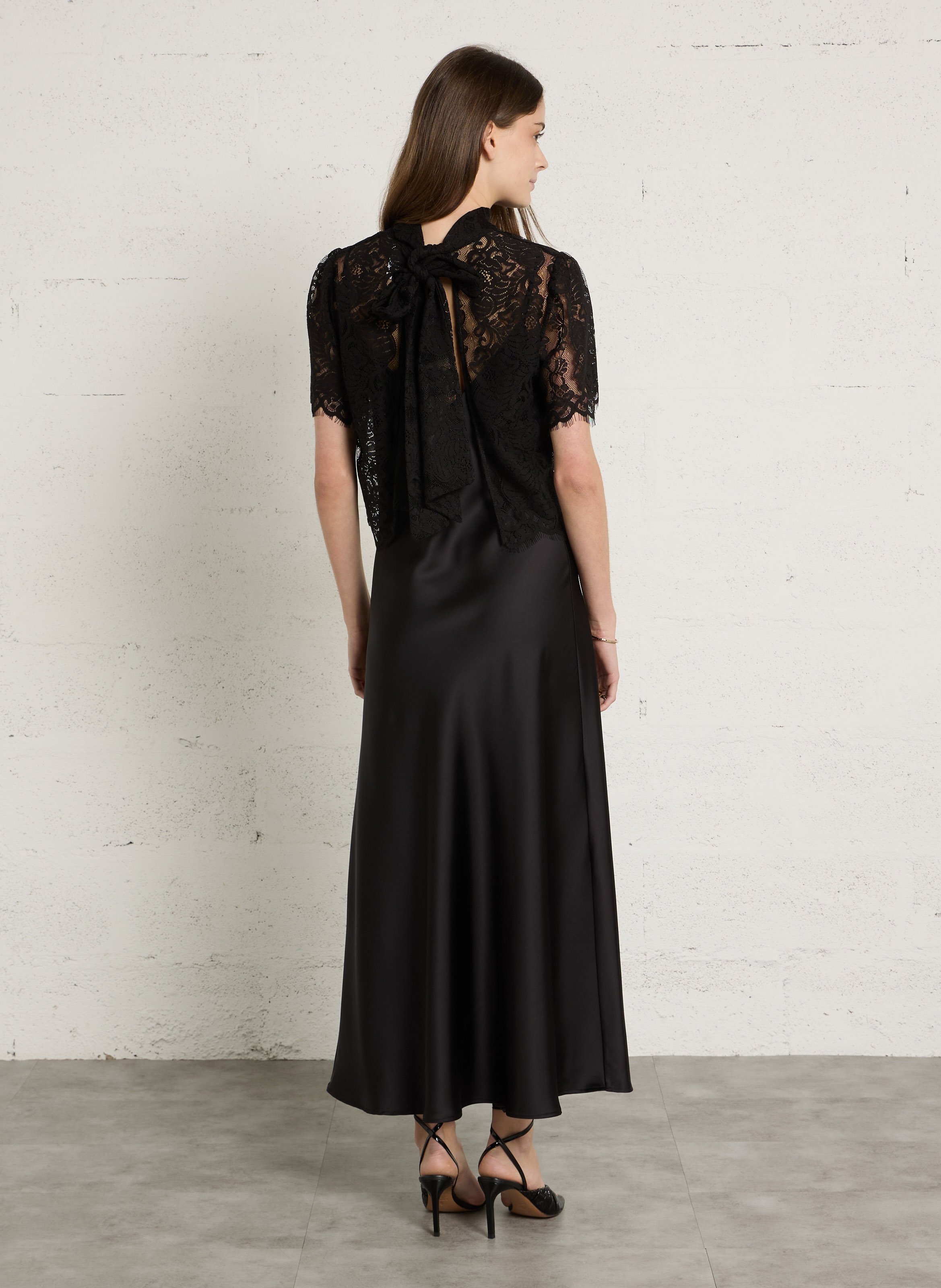 Langes, satiniertes Kleid IMPERIAL Schwarz