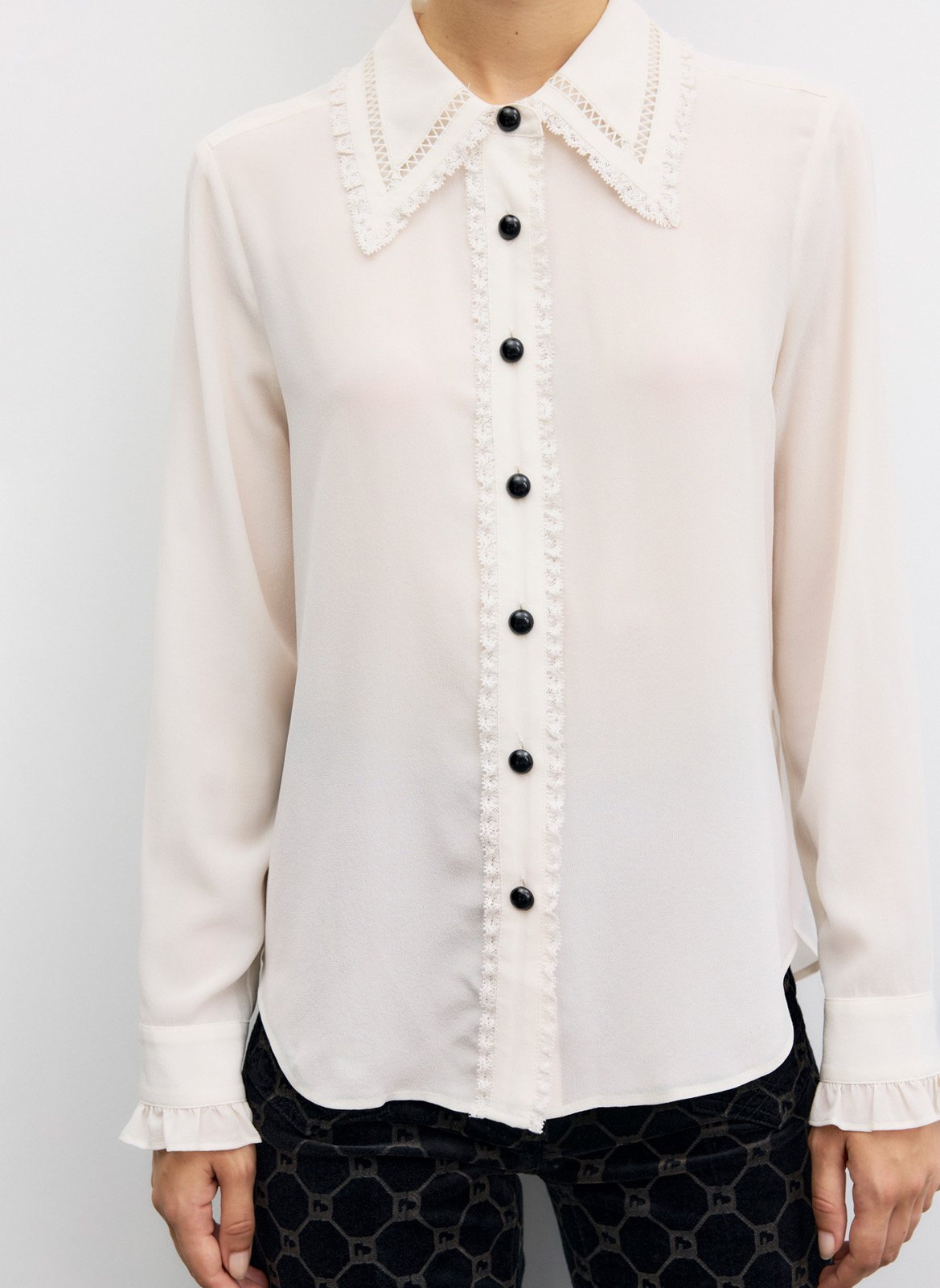 Chemise droite en soie à col dentelle GERARD DAREL Beige