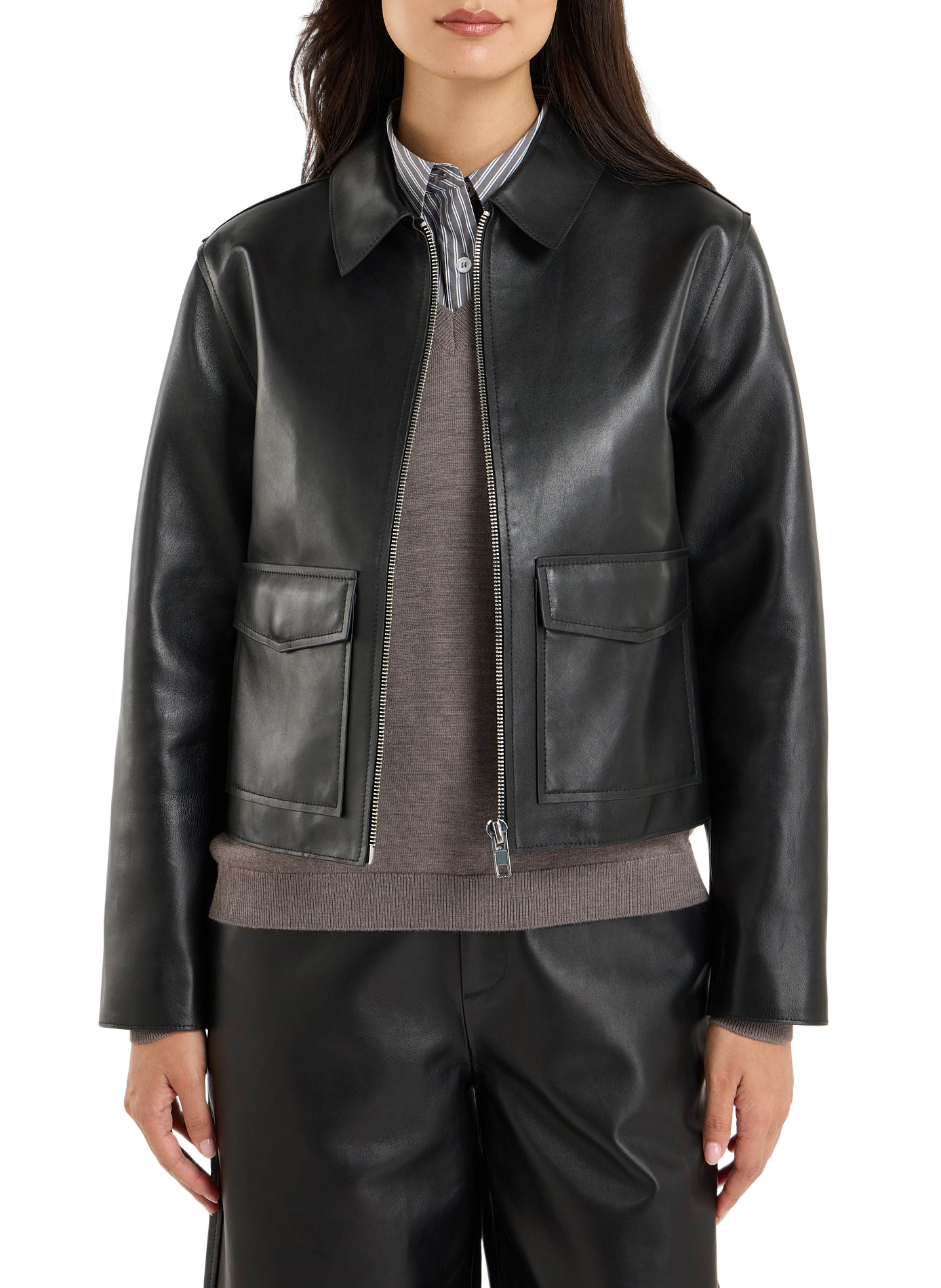 Bumia short straight leather jacket. SAISON 1865 Black
