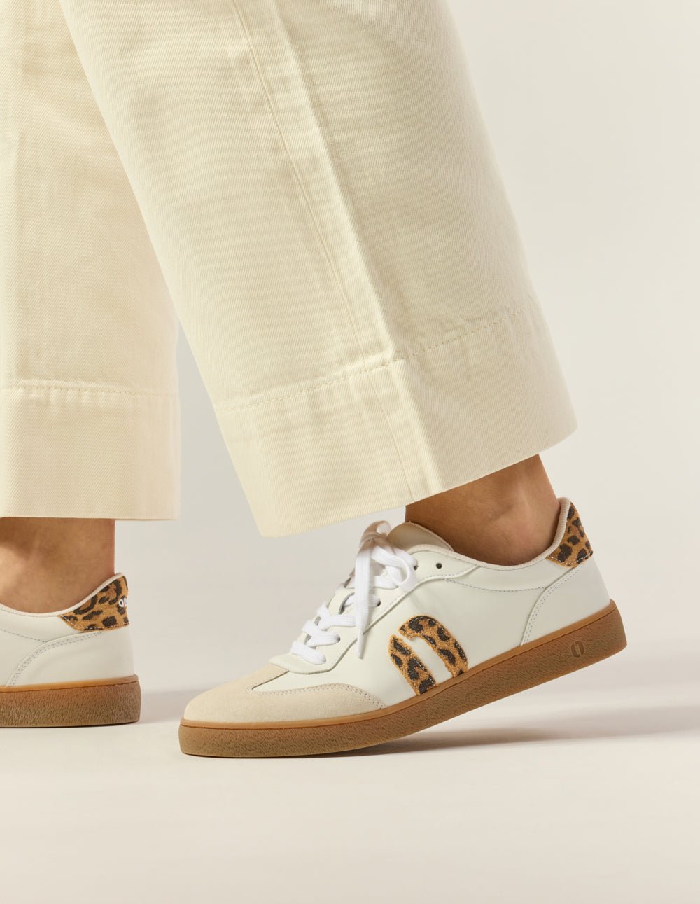 ASICS GEL PULSE 13 ODAJE EX. M.MOUSTACHE White