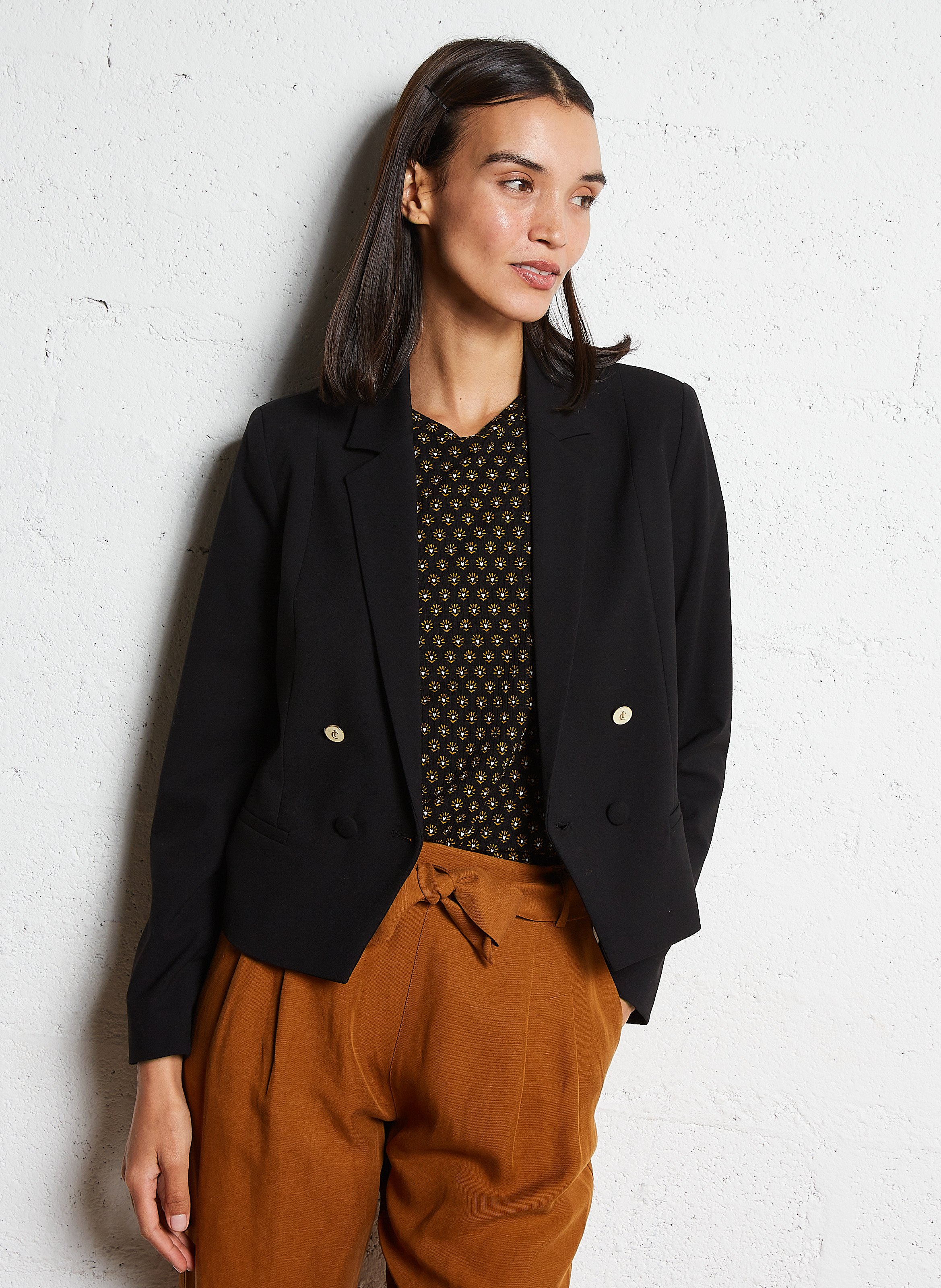 Cropped suit jacket I CODE Black