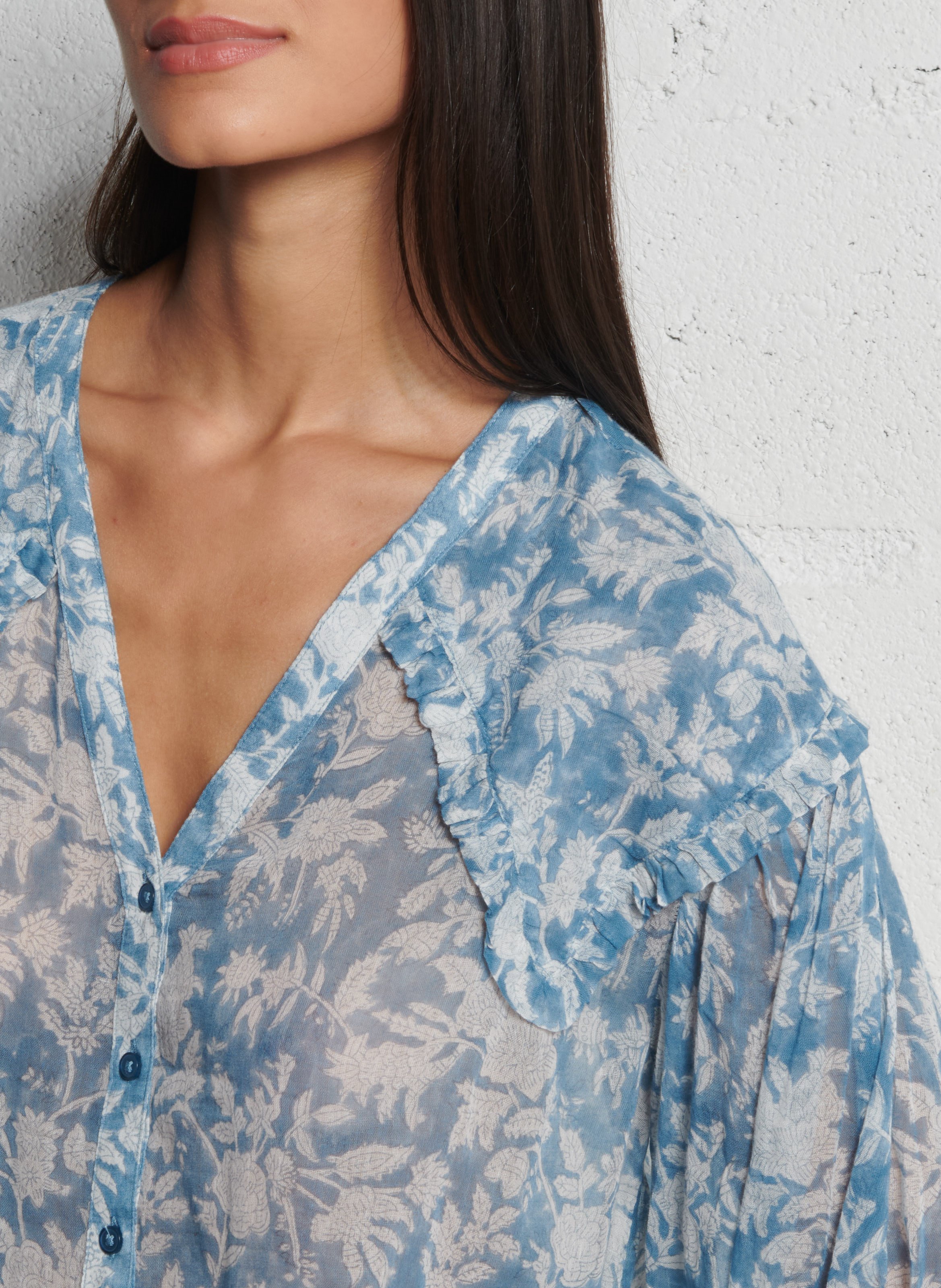 Cotton V-neck shirt MAISON 123 Blue