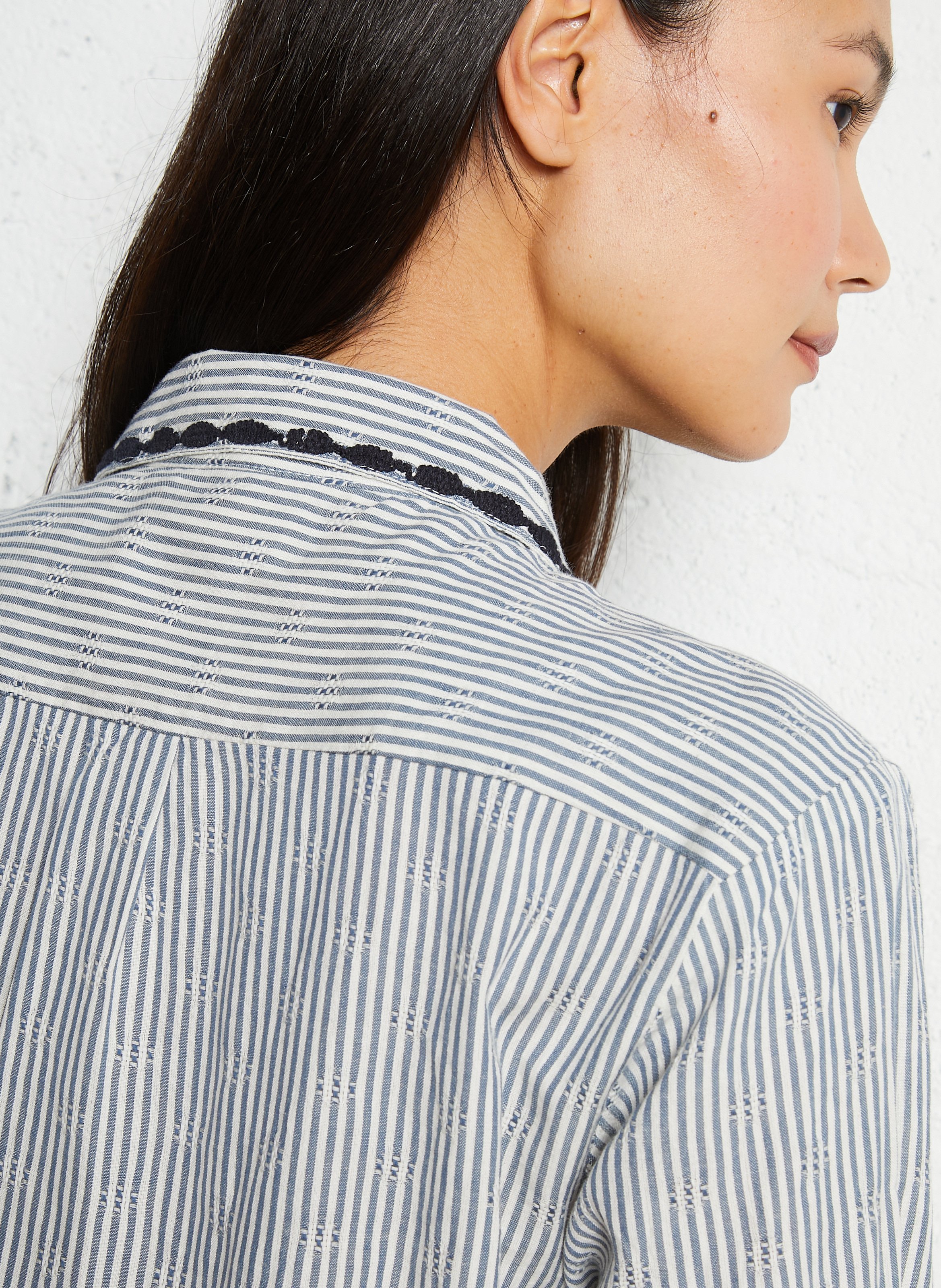 ATTENTE REF MAISON HOTEL Blue