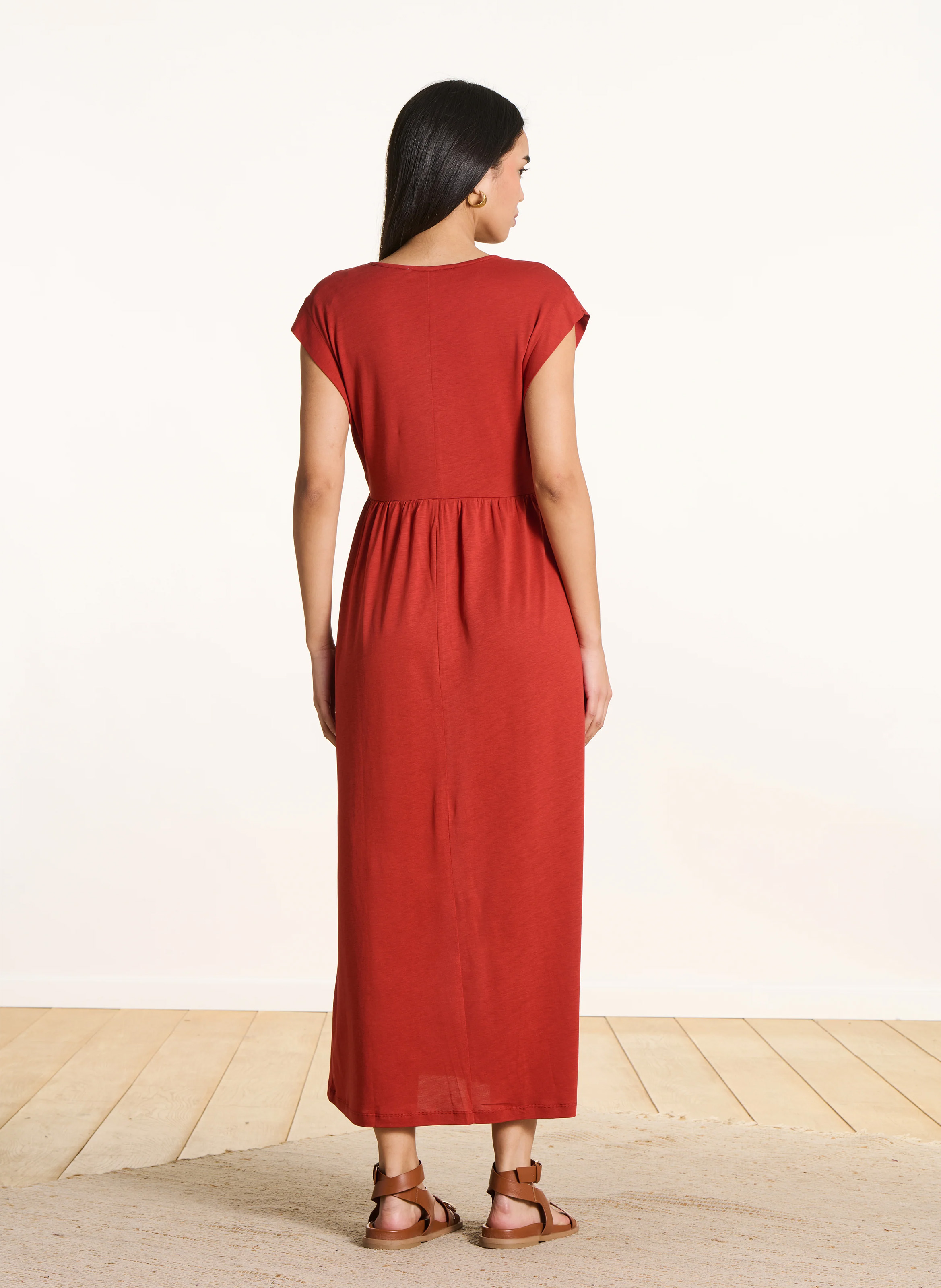 Langes Kleid mit V-Ausschnitt LA FEE MARABOUTEE Rot
