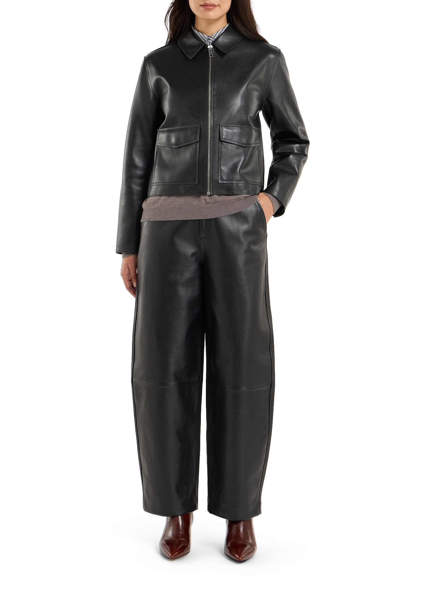 Bumia short straight leather jacket. SAISON 1865 Black